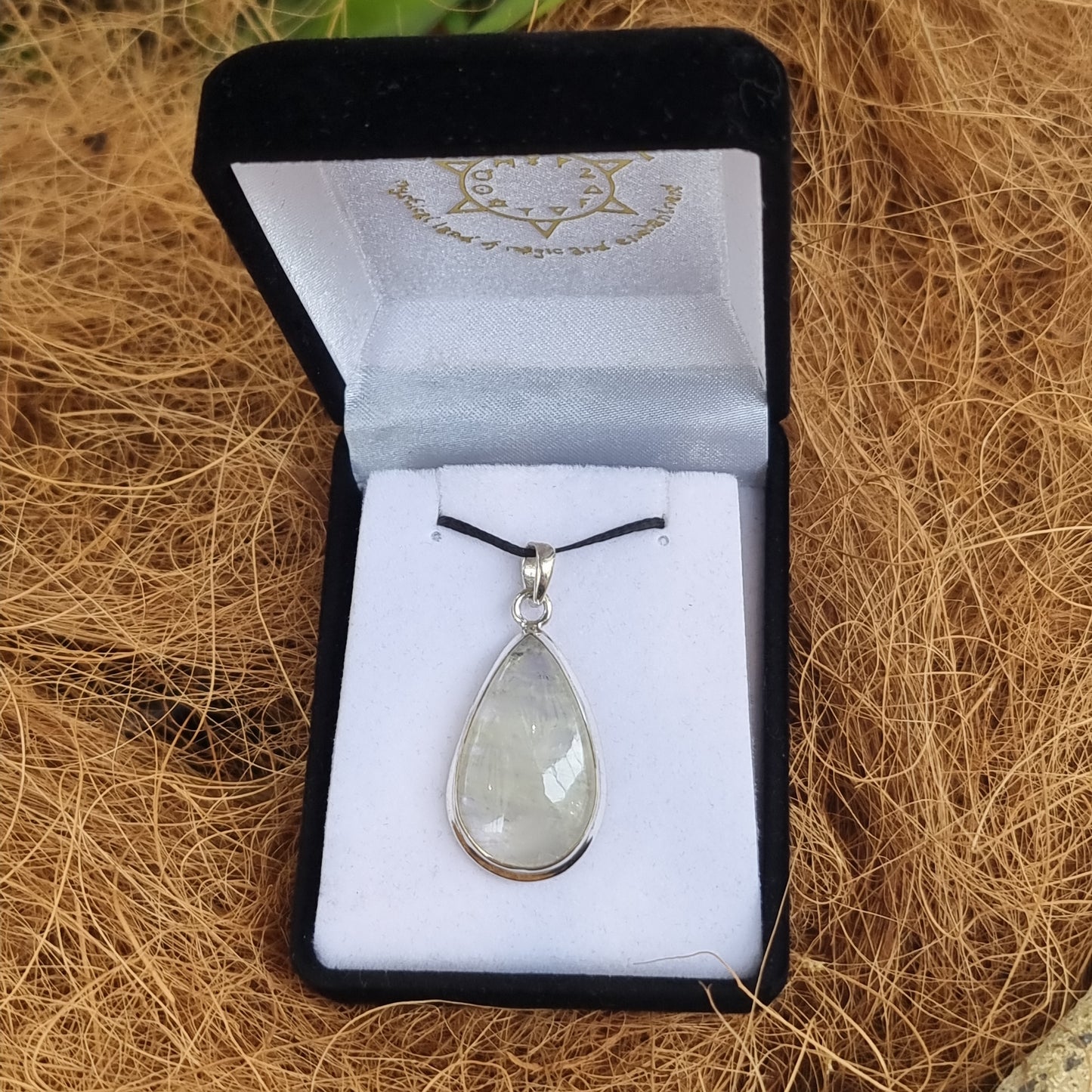 Moonstone pendant - Rivendell Shop