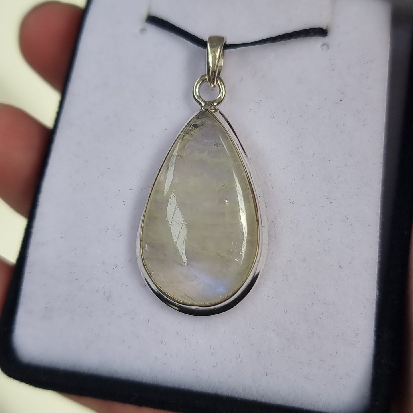 Moonstone pendant - Rivendell Shop