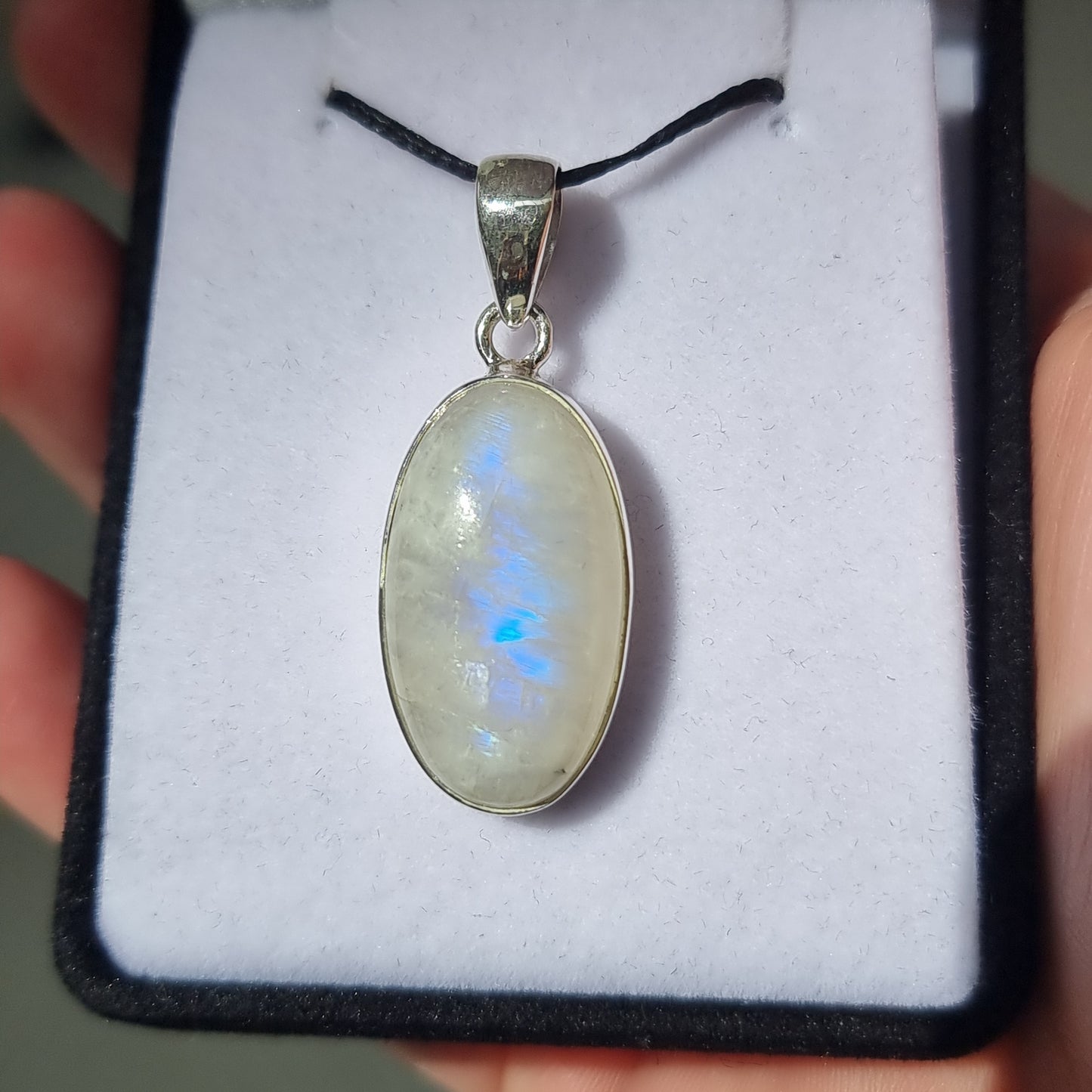 Moonstone pendant - Rivendell Shop