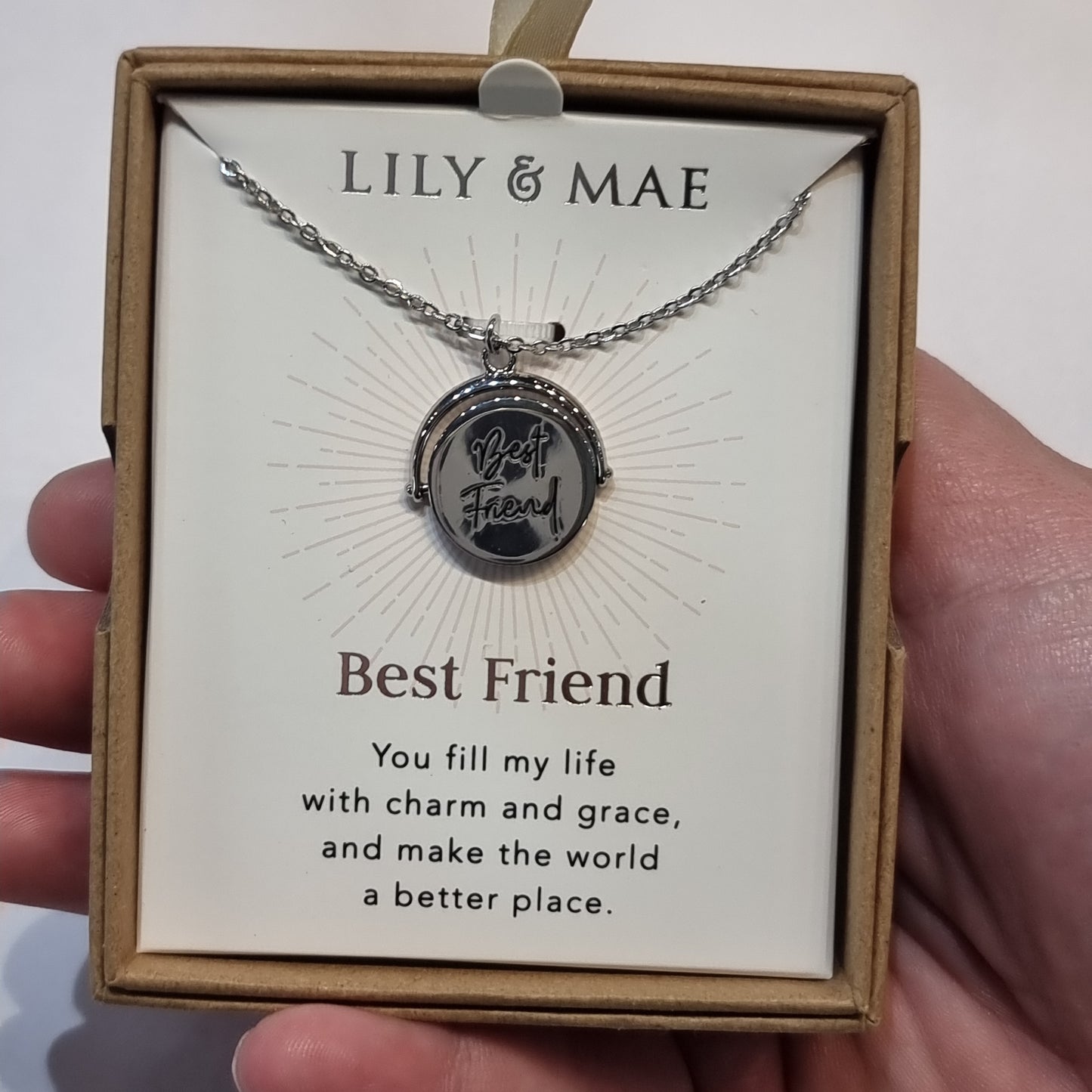 L&M spinning necklace - Best Friend - Rivendell Shop