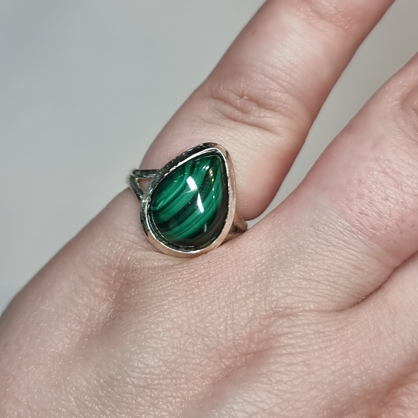 Malachite ring - Rivendell Shop