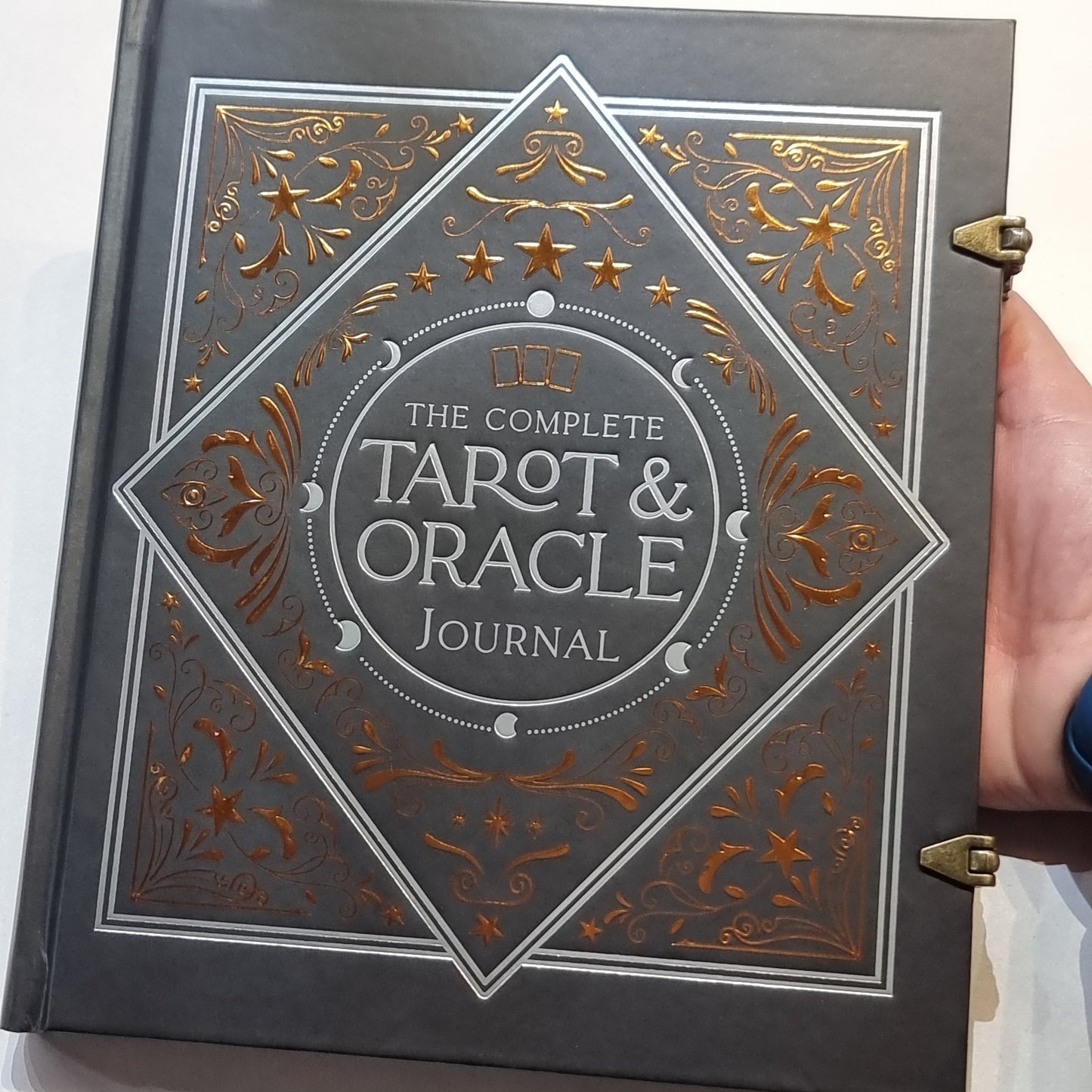 The complete tarot & oracle - Rivendell Shop