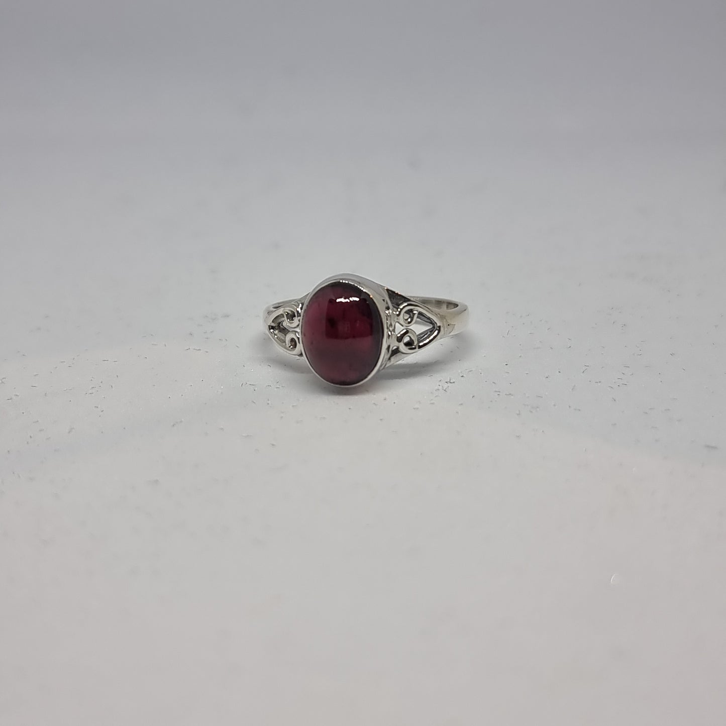 Garnet ring - Rivendell Shop