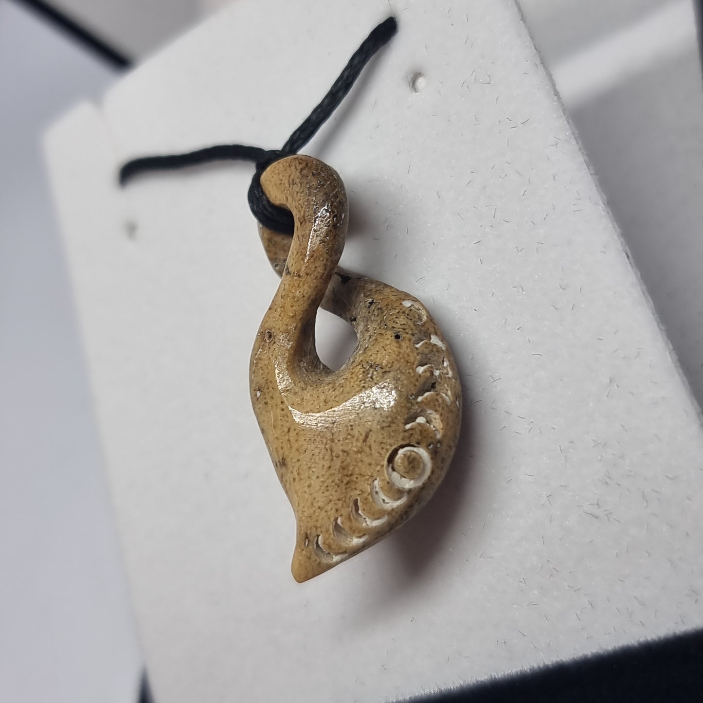 Whale bone - twist - Rivendell Shop