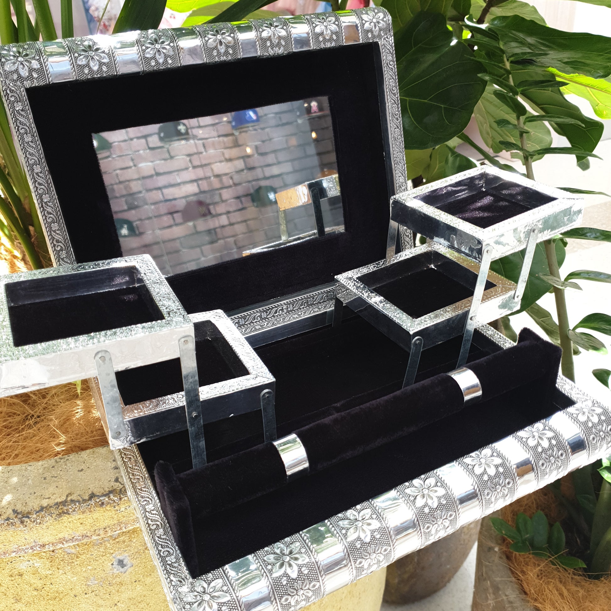 Elephant Silver Jewellery Box - Rivendell Shop