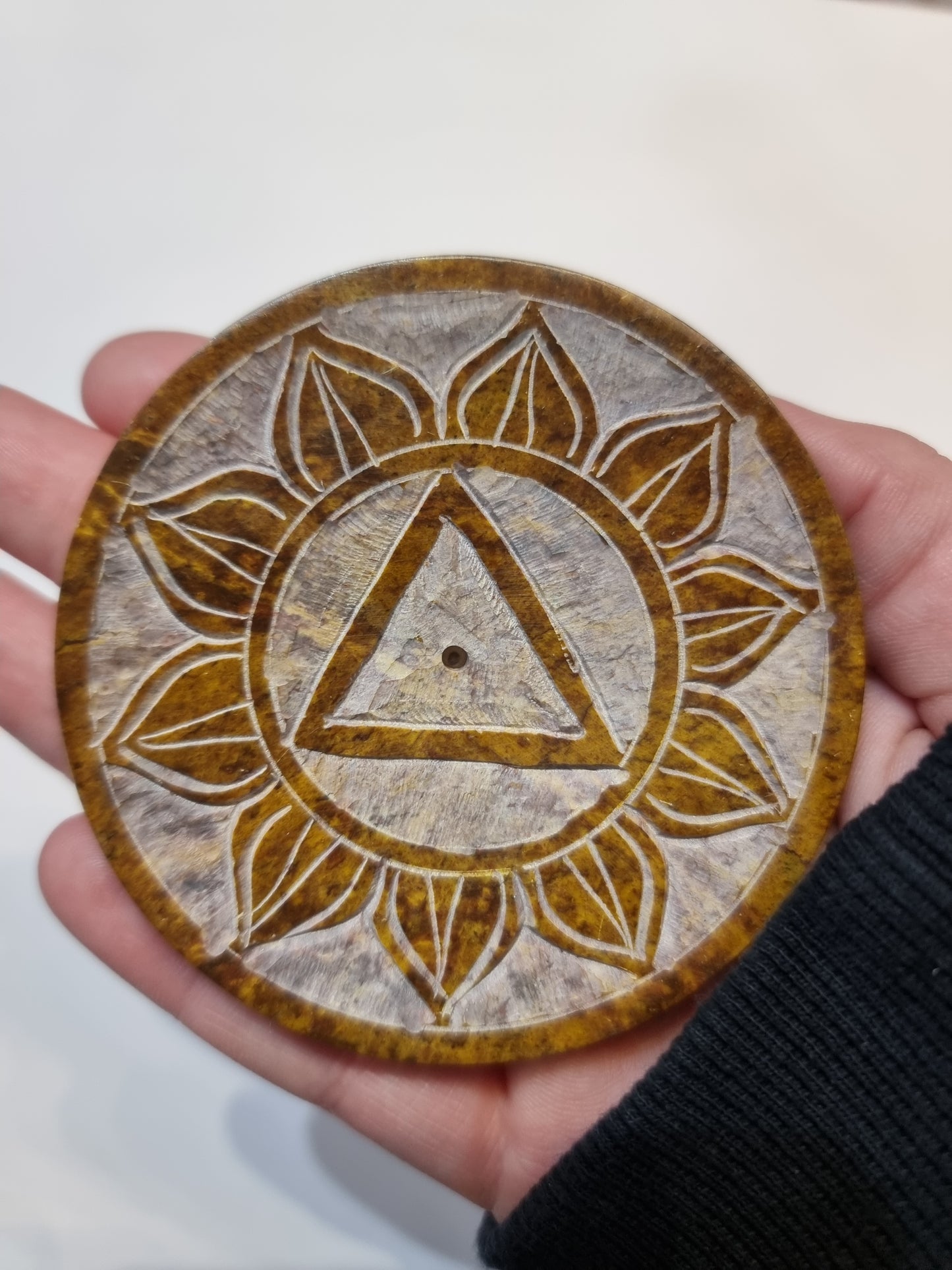 7 chakra soapstone incense holder - Rivendell Shop