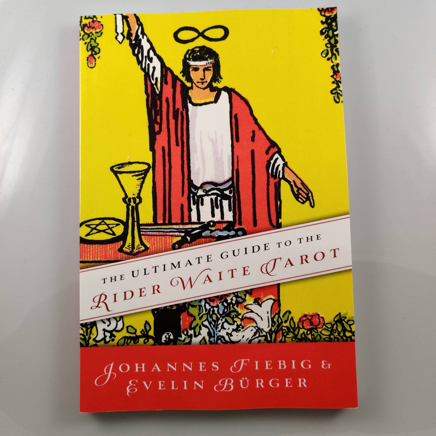 The Ultimate Guide to the Rider Waite Tarot - Rivendell Shop