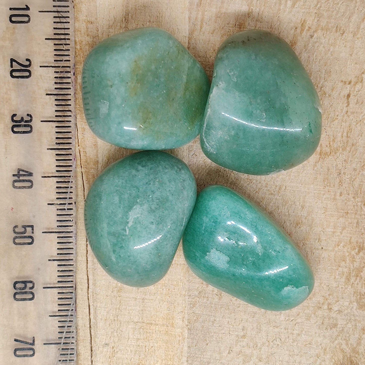 Green Aventurine Tumbled Crystal - Rivendell Shop
