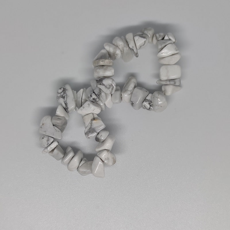 White Howlite Chip Crystal Bracelet - Rivendell Shop