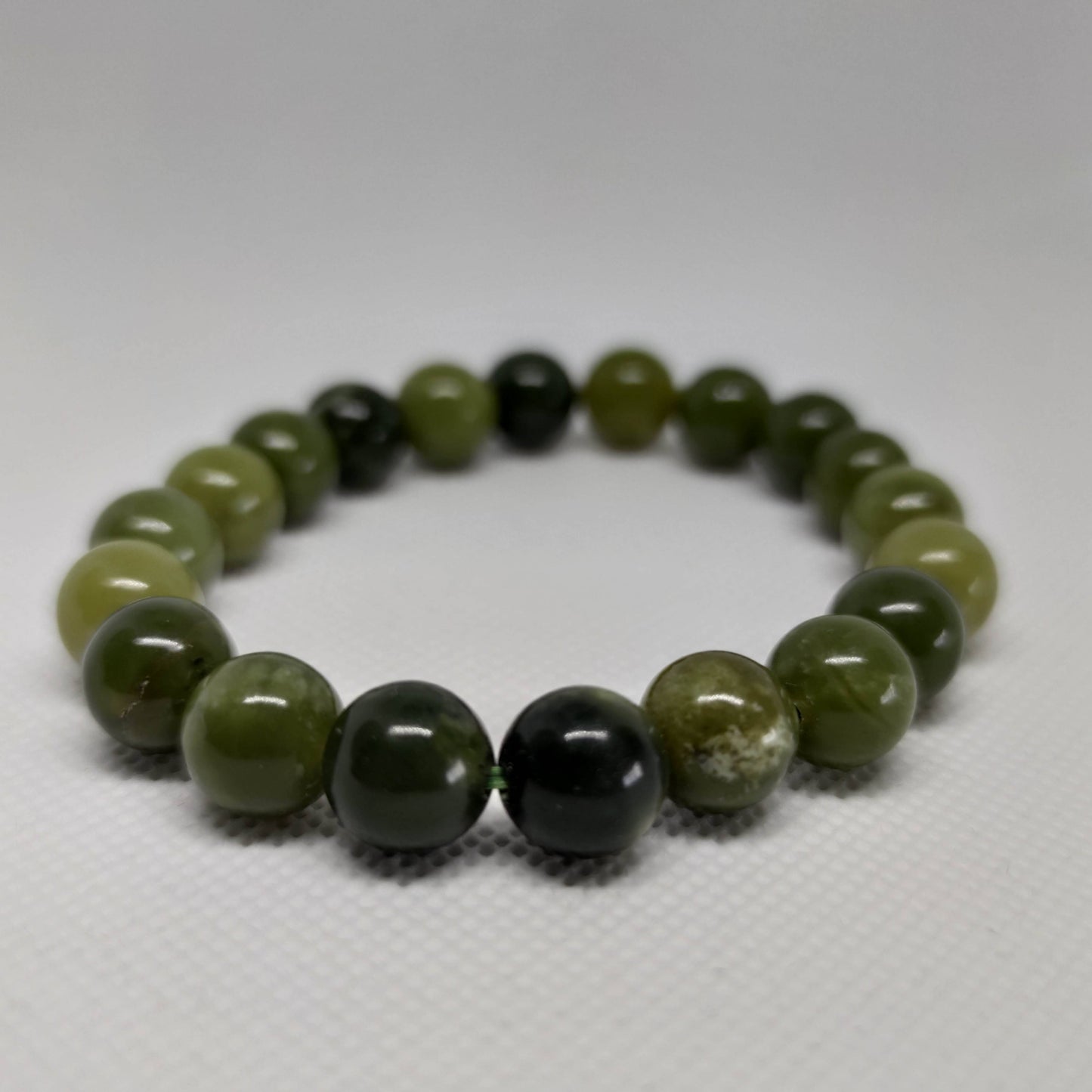 Green Jade Round Bead Crystal Bracelet - Rivendell Shop