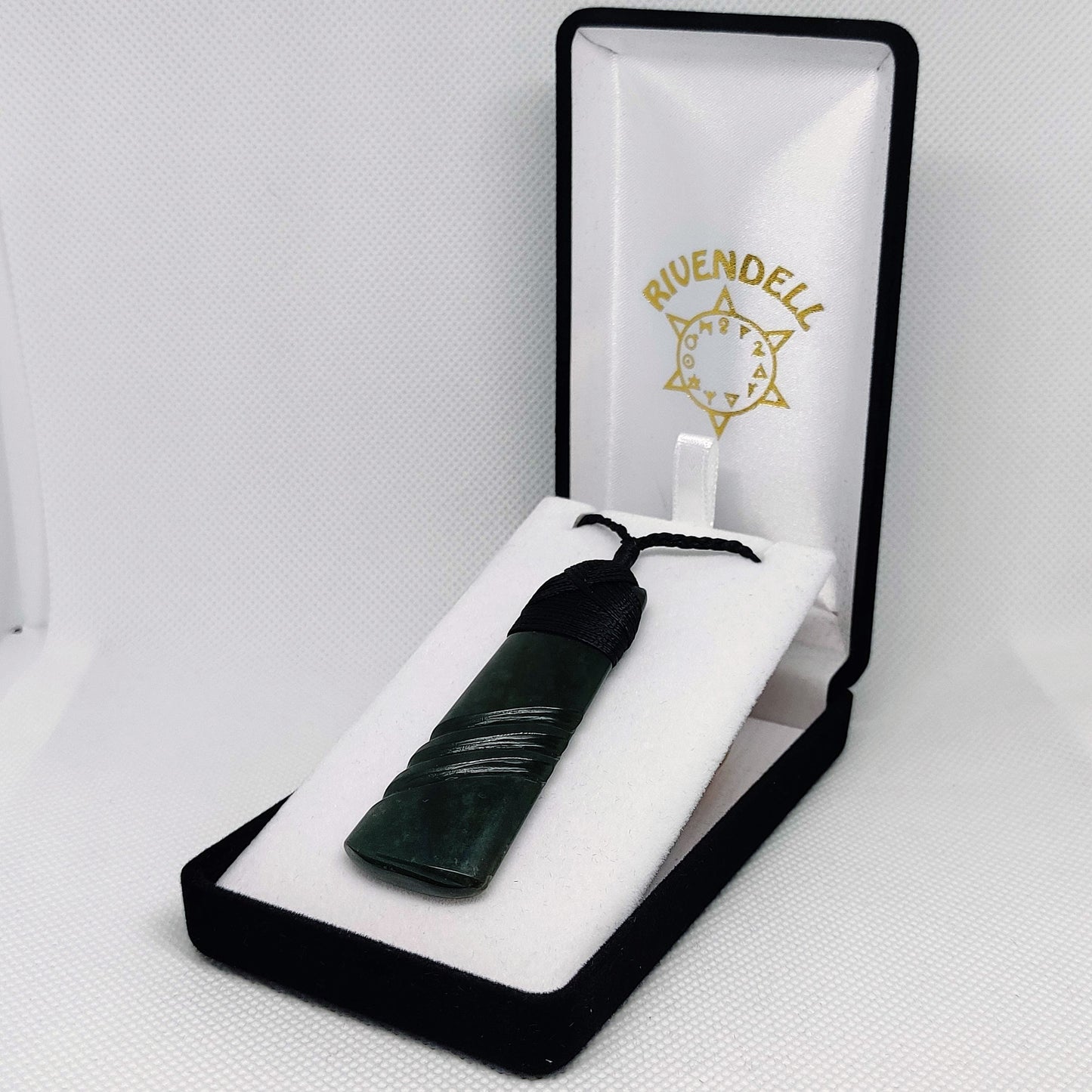 Greenstone Toki Pendant with Carved Detail - Rivendell Shop