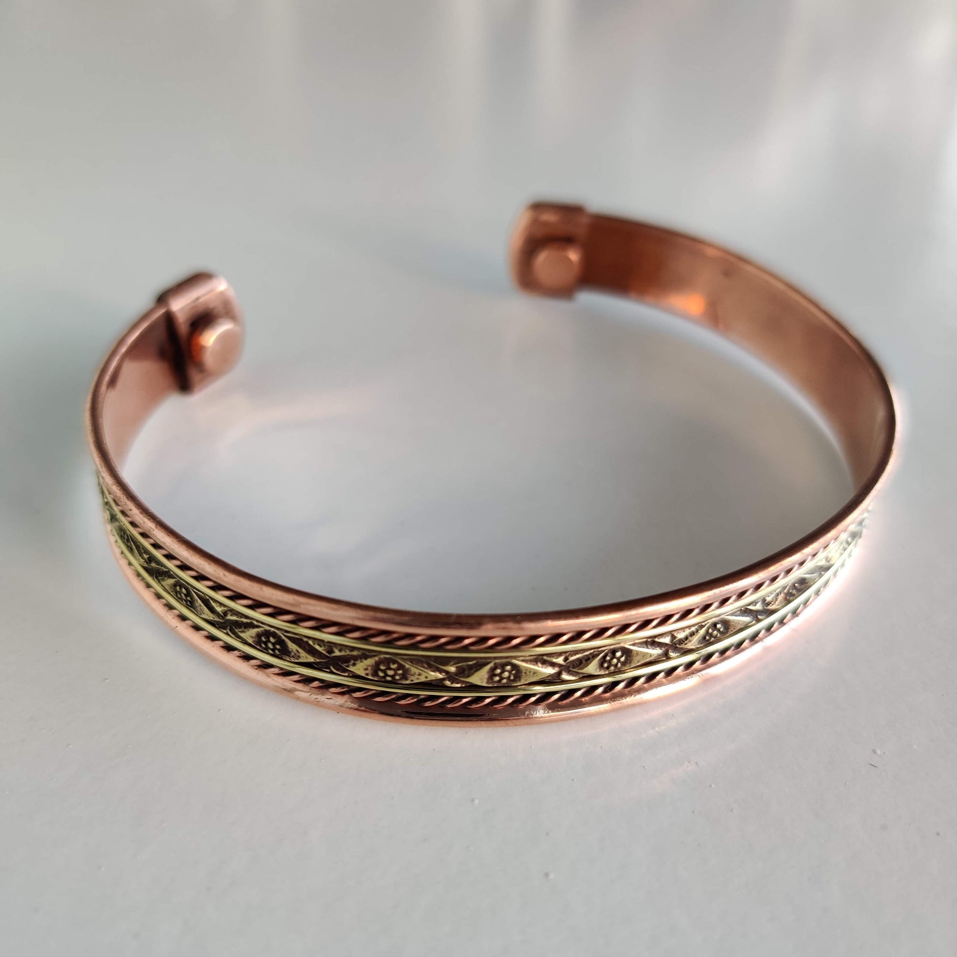 Golden Eye Copper Magnetic Bracelet - Rivendell Shop
