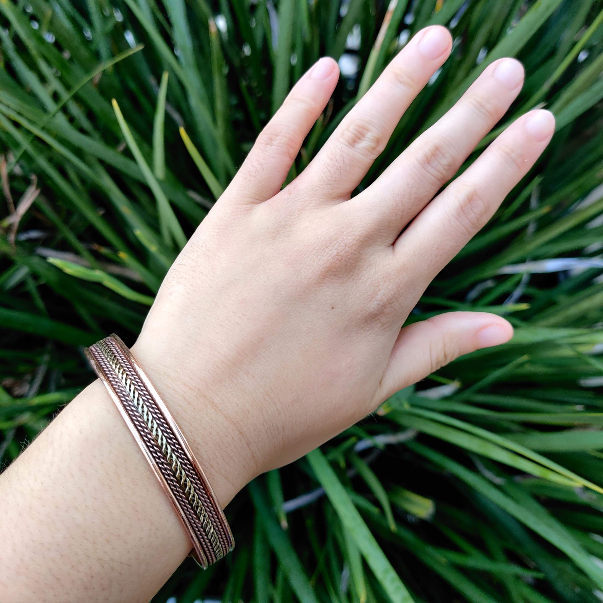 Golden Stripes Copper Magnetic Bracelet - Rivendell Shop
