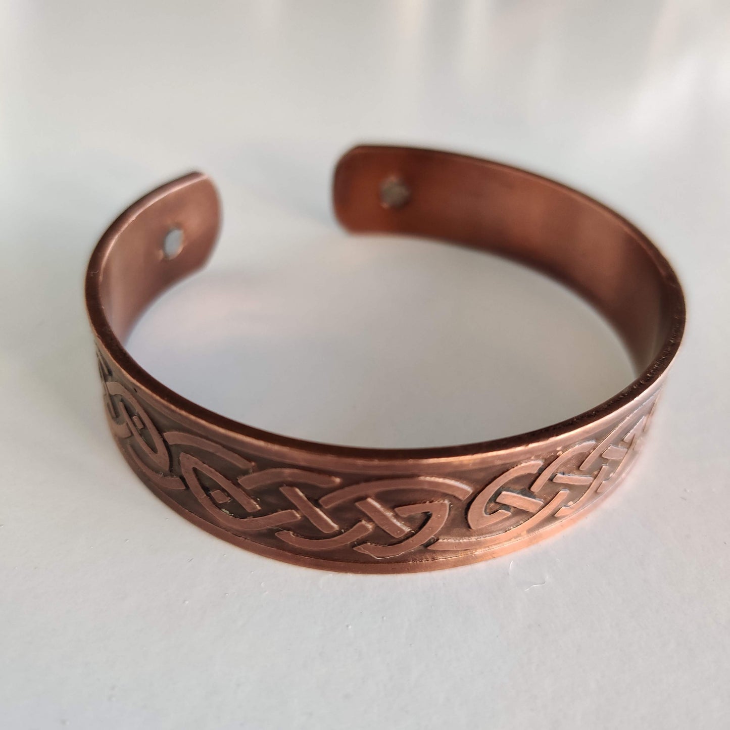 Celtic Knot Copper Magnetic Bracelet - Rivendell Shop