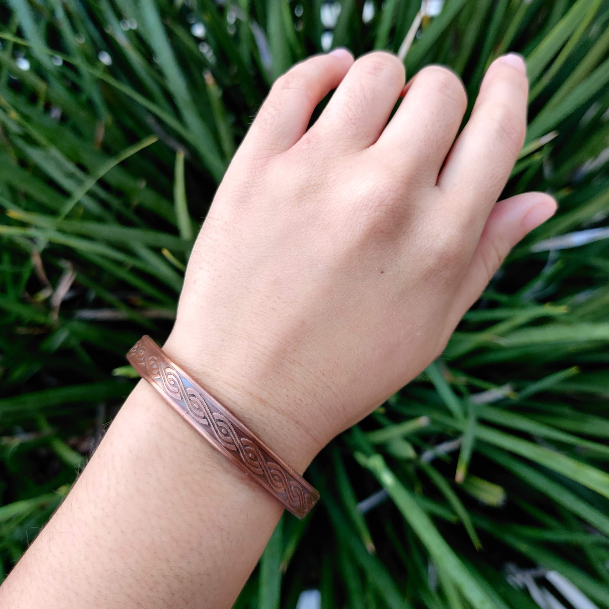 Swirl Copper Magnetic Bracelet - Rivendell Shop