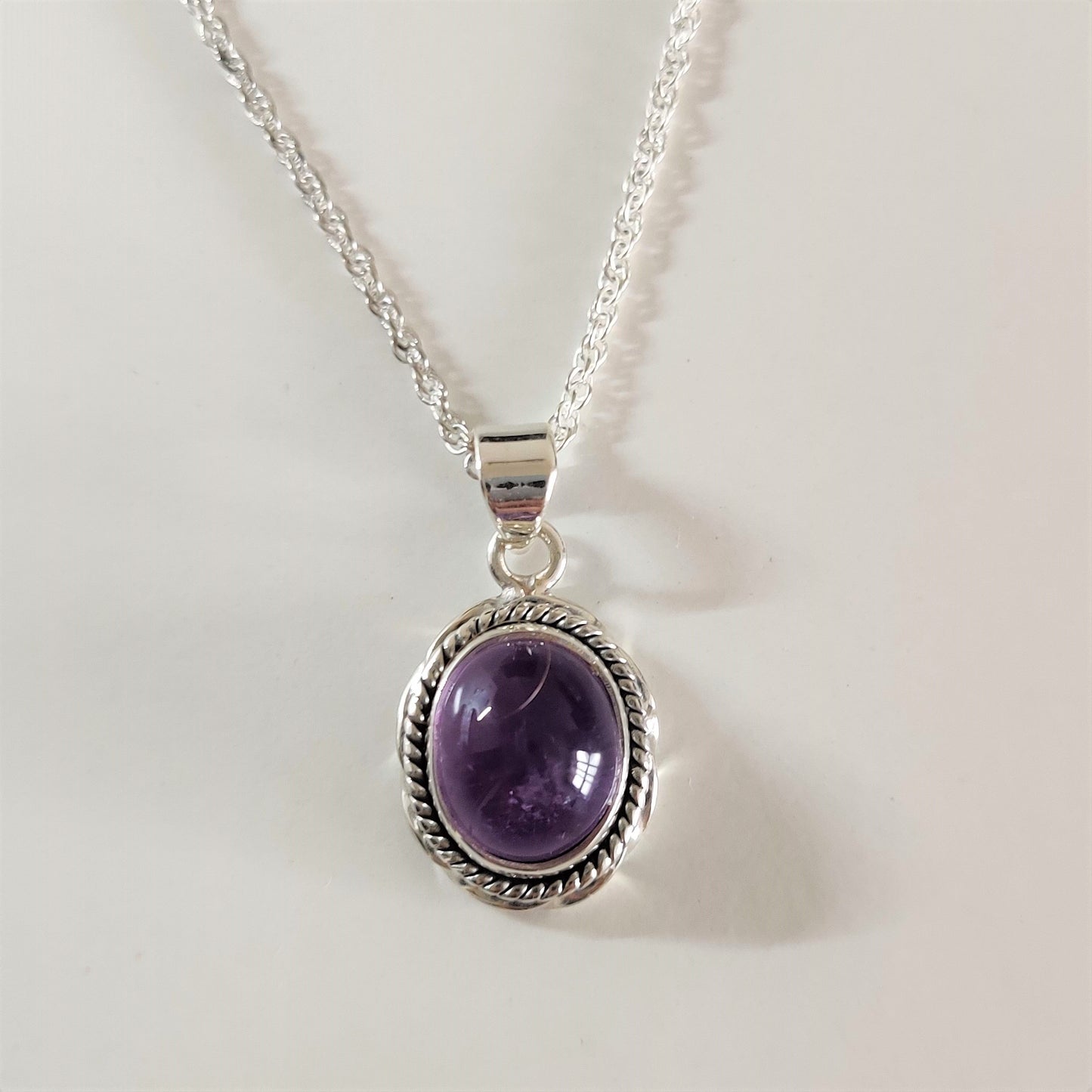 Vintage Oval Amethyst 925 Sterling Silver Pendant - Rivendell Shop