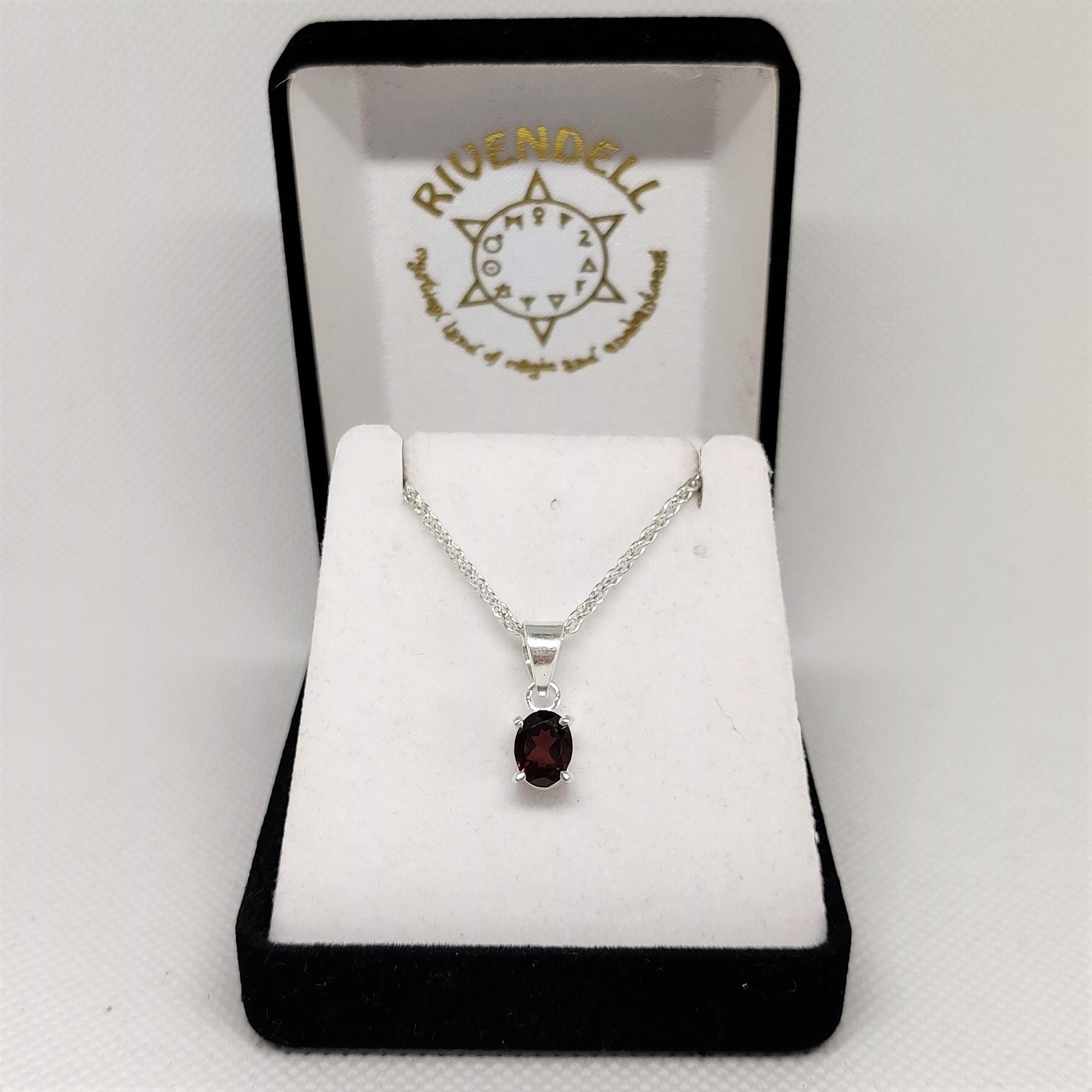 Oval Garnet 925 Sterling Silver Pendant - Rivendell Shop