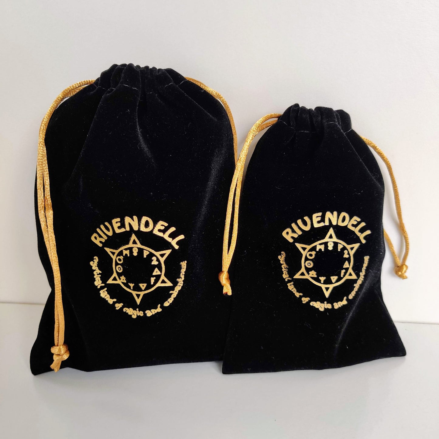 Rivendell Luxury Velvet Pouch - Rivendell Shop