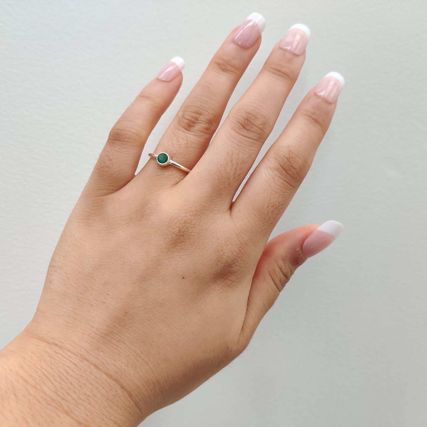 Emerald Delicate 925 Sterling Silver Ring - Rivendell Shop