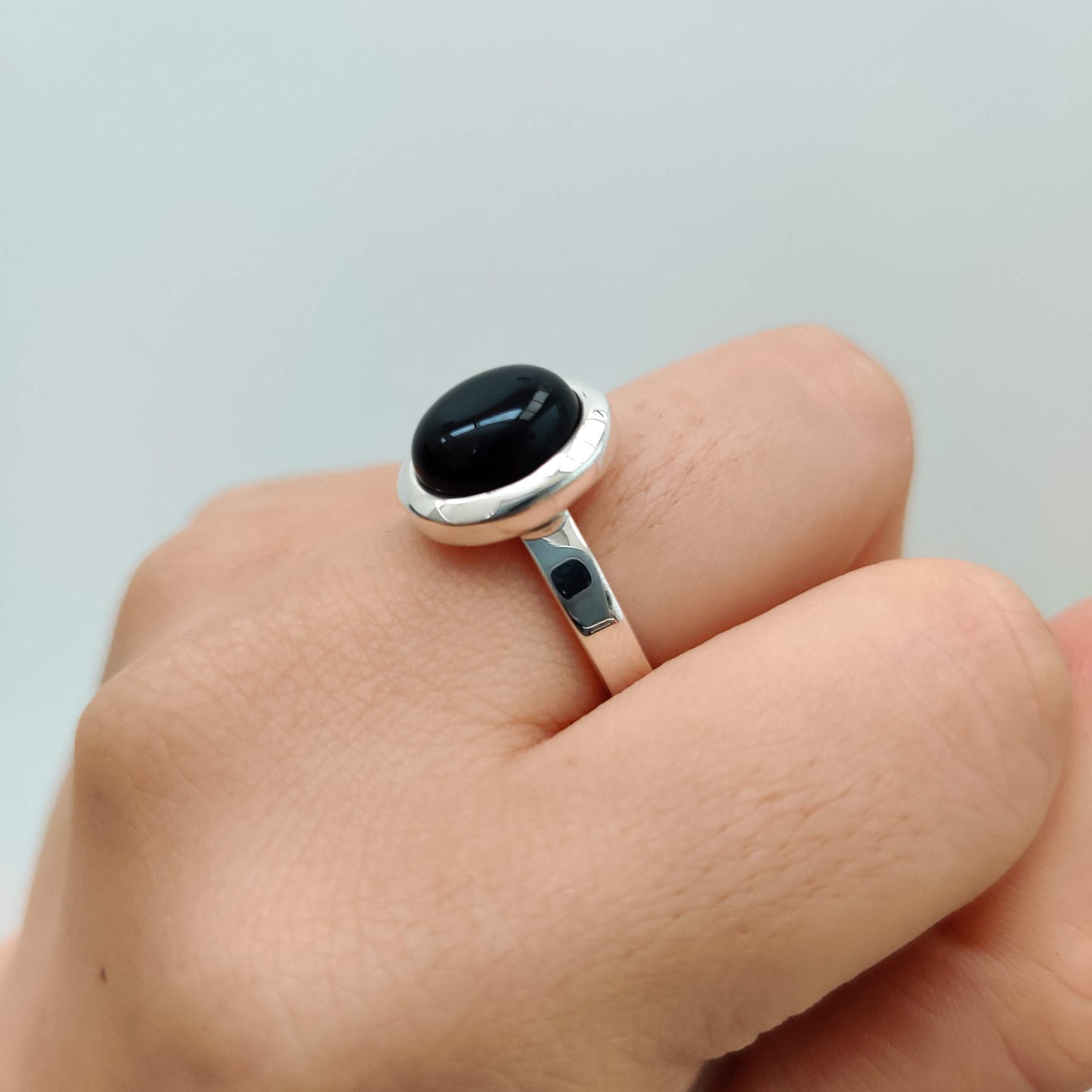 Black Onyx Oval 925 Sterling Silver Ring - Rivendell Shop