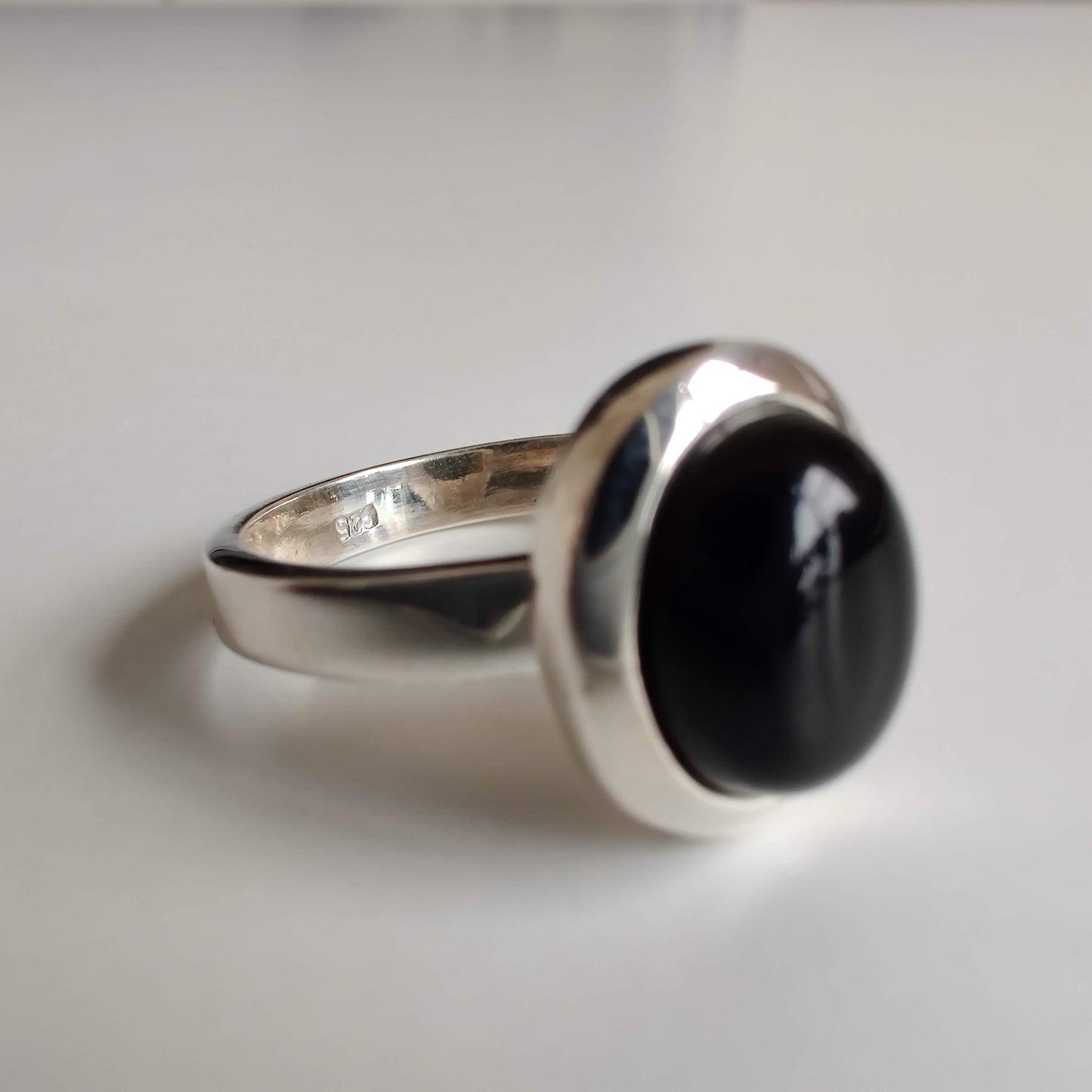 Black Onyx Oval 925 Sterling Silver Ring - Rivendell Shop