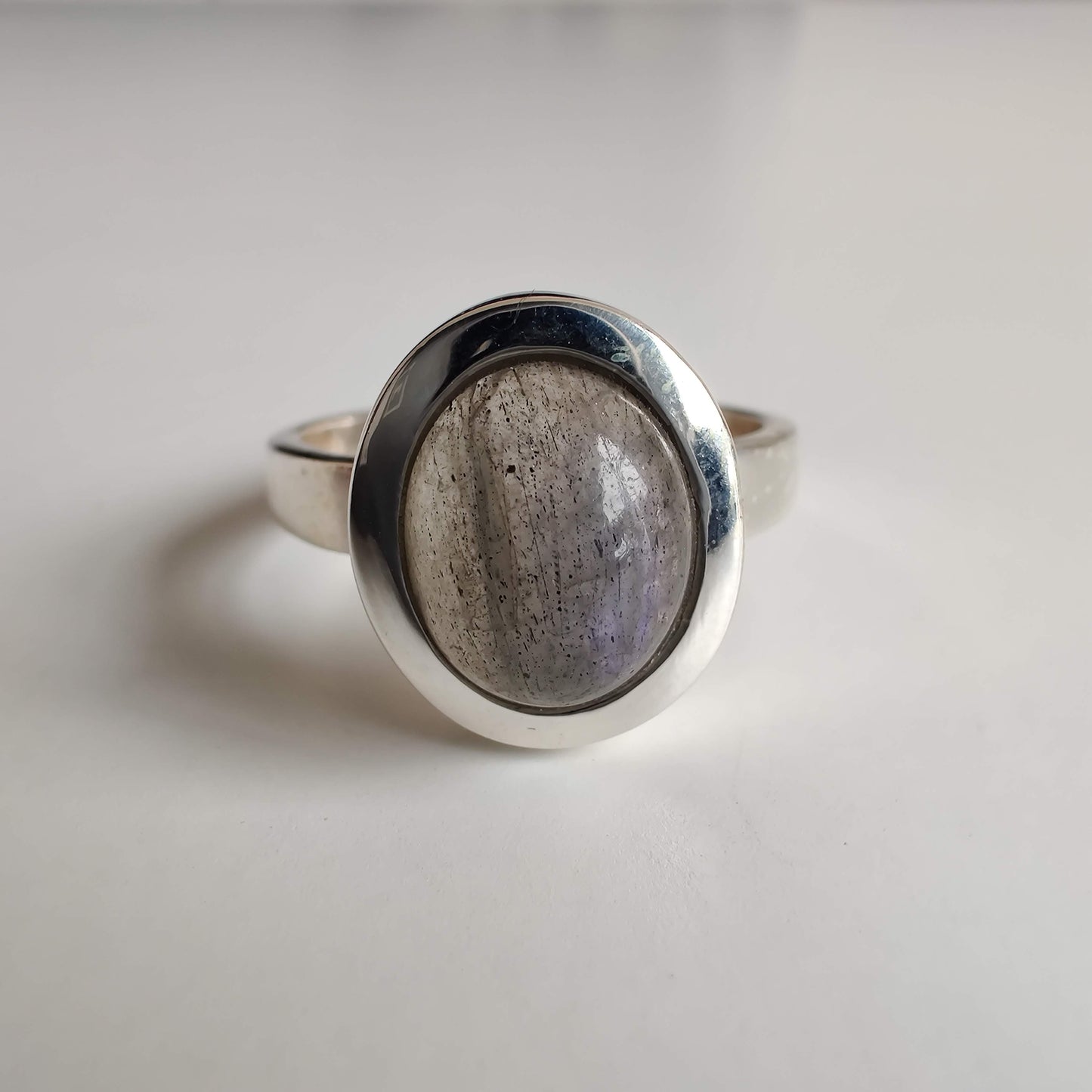 Labradorite Oval 925 Sterling Silver Ring - Rivendell Shop