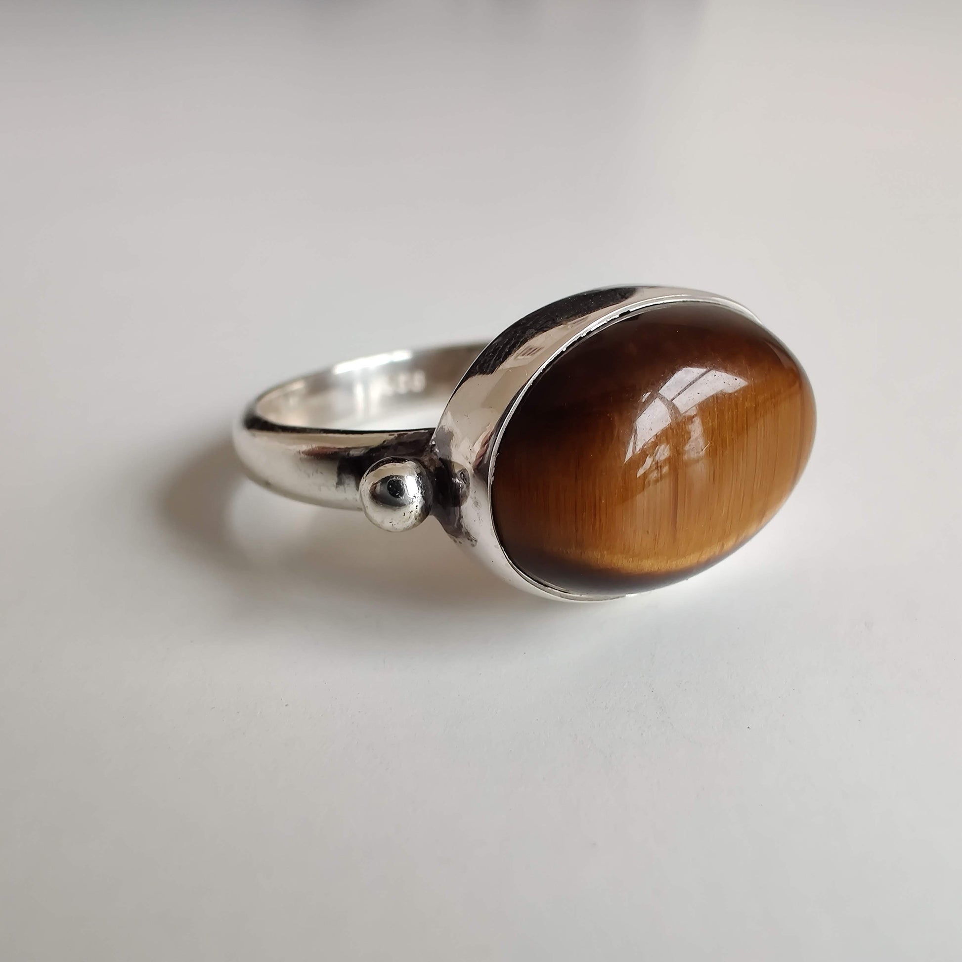 Tiger's Eye Oval 925 Sterling Silver Ring - Rivendell Shop