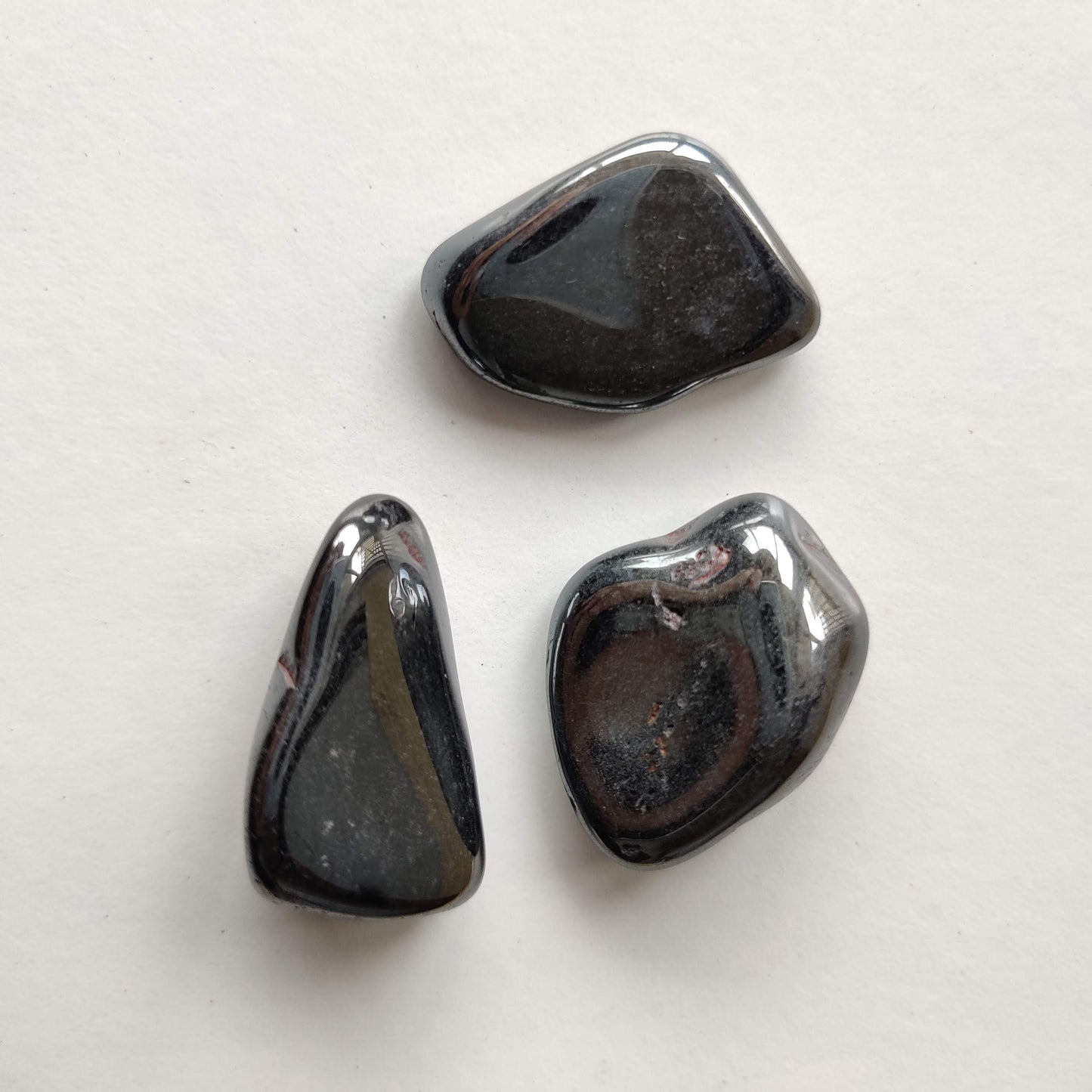 Haematite Tumbled Crystal (2-3cm) - Rivendell Shop
