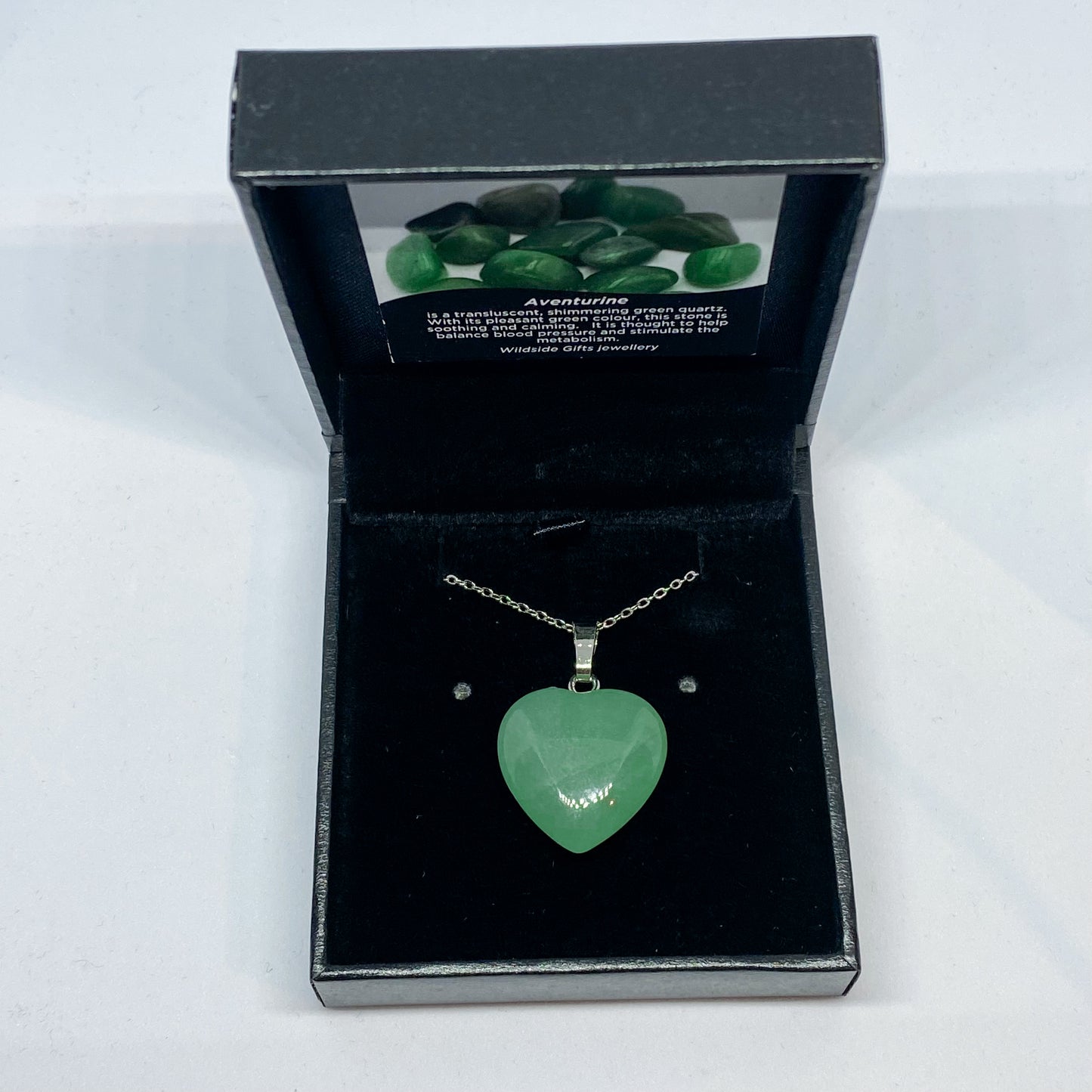 Green Aventurine Heart Pendant - Rivendell Shop