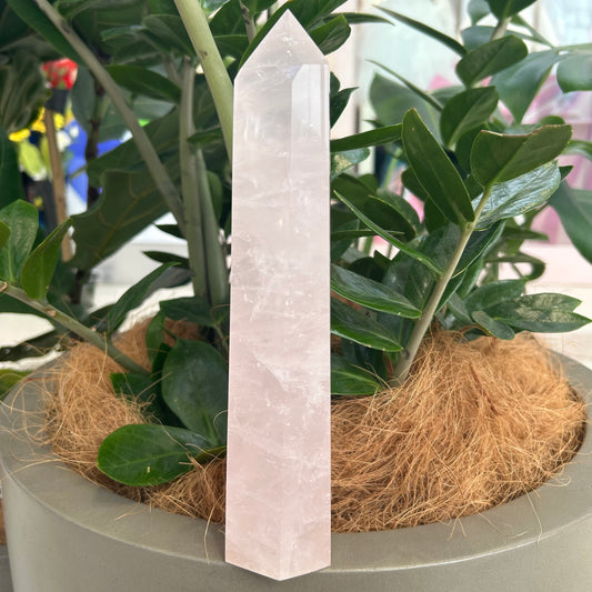 Rose Quartz Point - Rivendell Shop