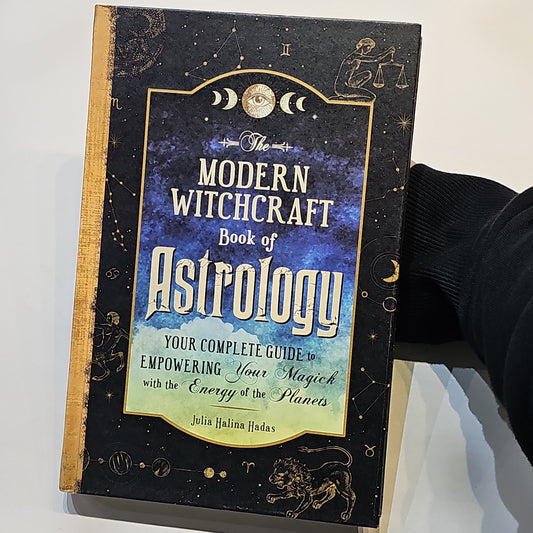 Modern witch craft book of Astrology - Rivendell Shop