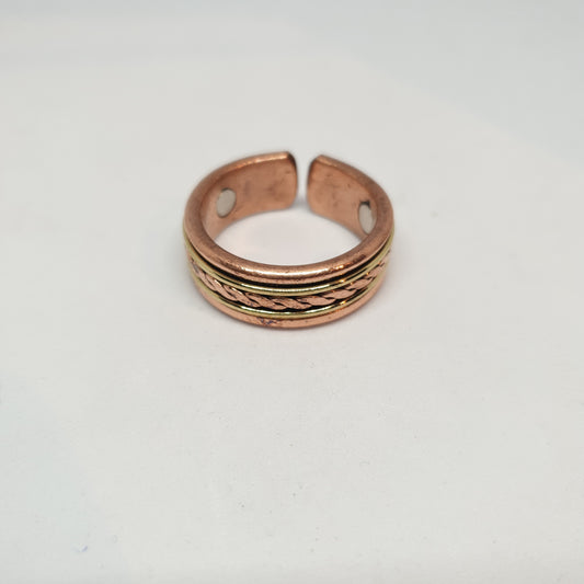Twist Copper Magnetic Ring - Rivendell Shop