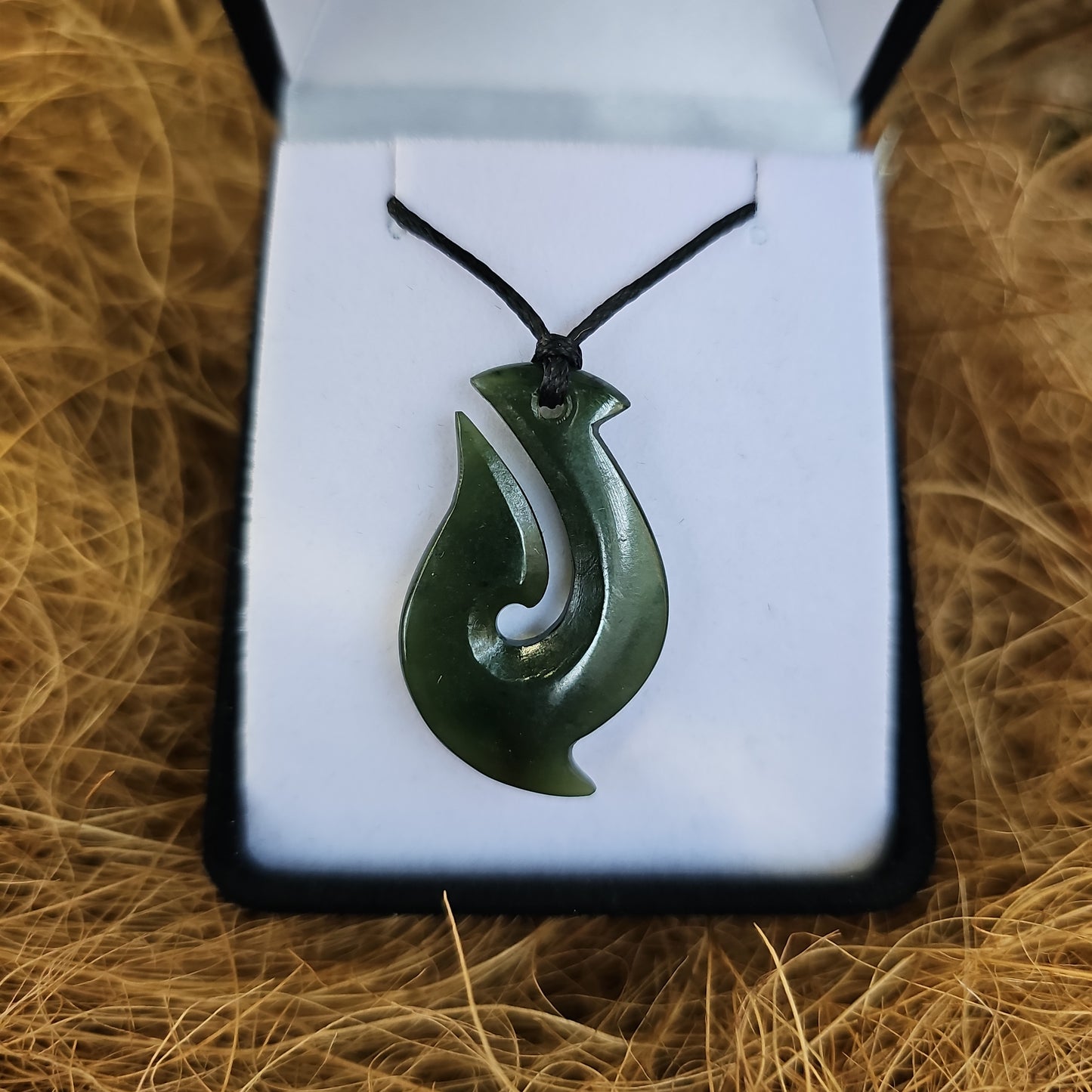 Hei Matau Greenstone Pendant - Rivendell Shop