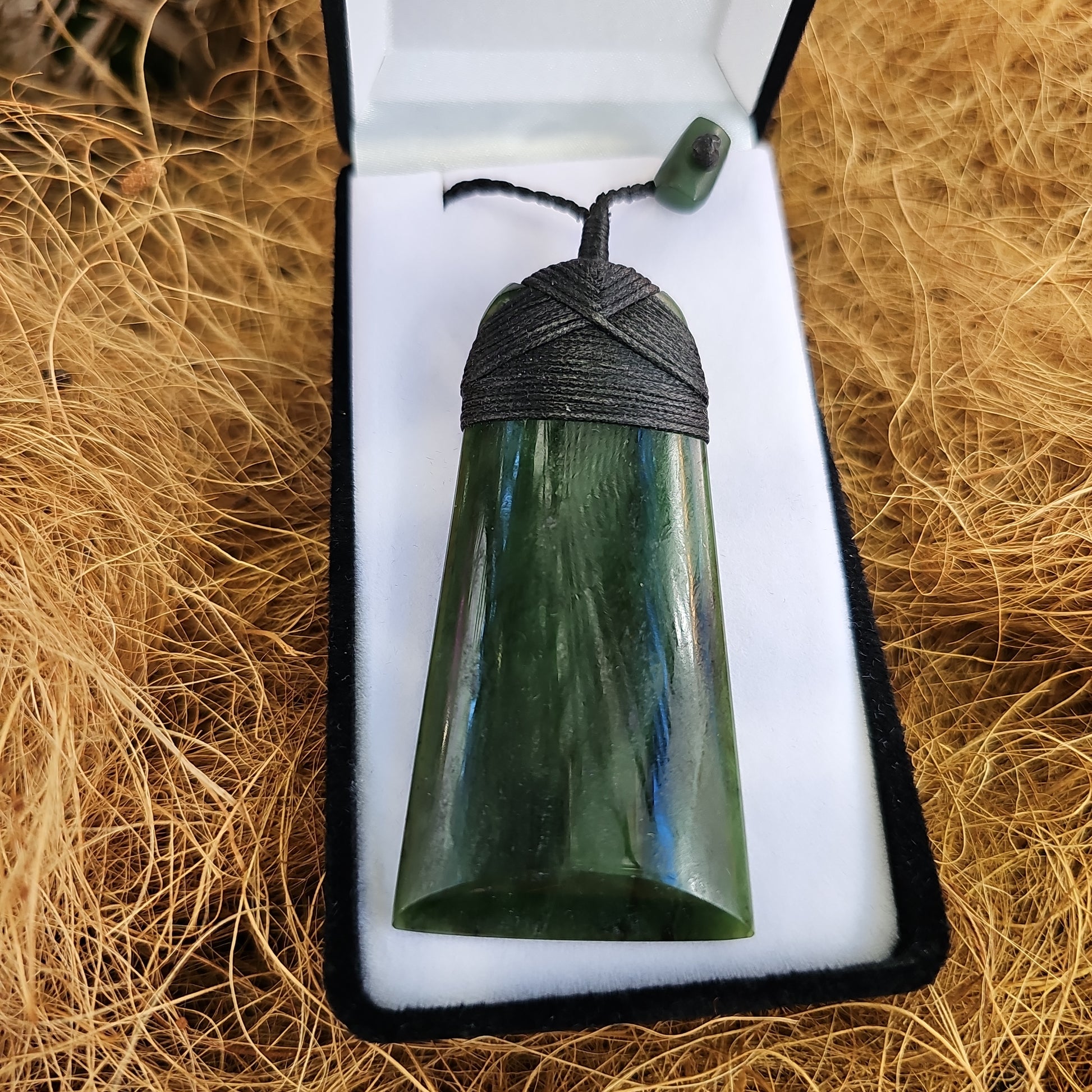 Greenstone Toki Pendant 80x35mm - Rivendell Shop