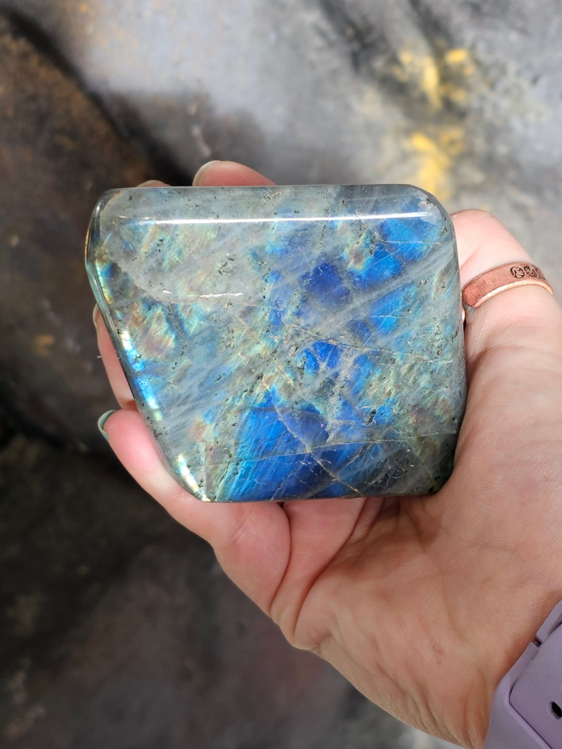 Labradorite freeform - Rivendell Shop