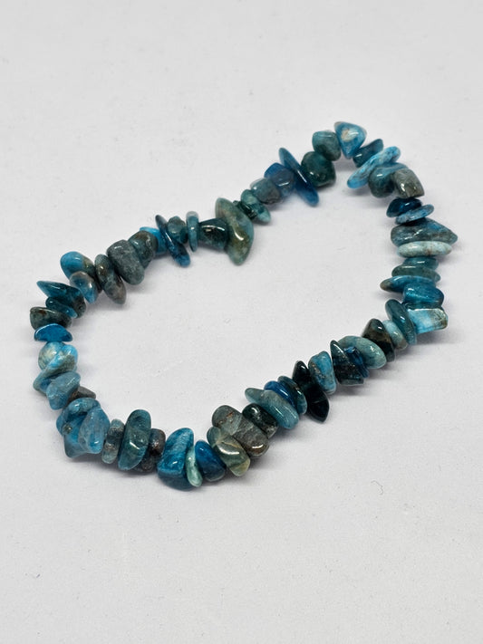 Apatite Chip Crystal Bracelet - Rivendell Shop