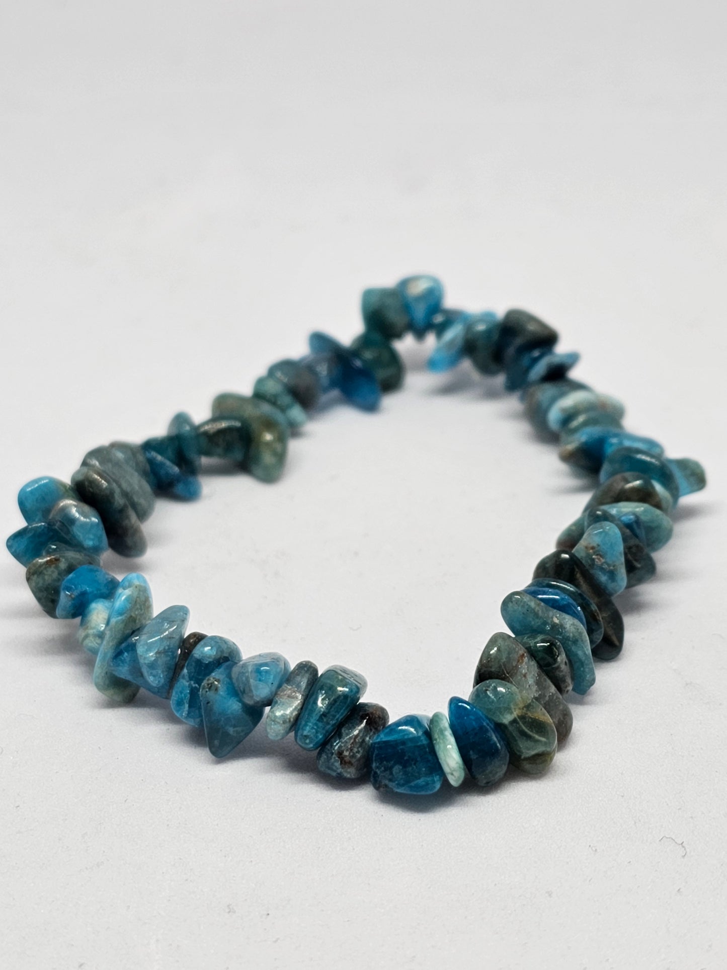 Apatite Chip Crystal Bracelet - Rivendell Shop