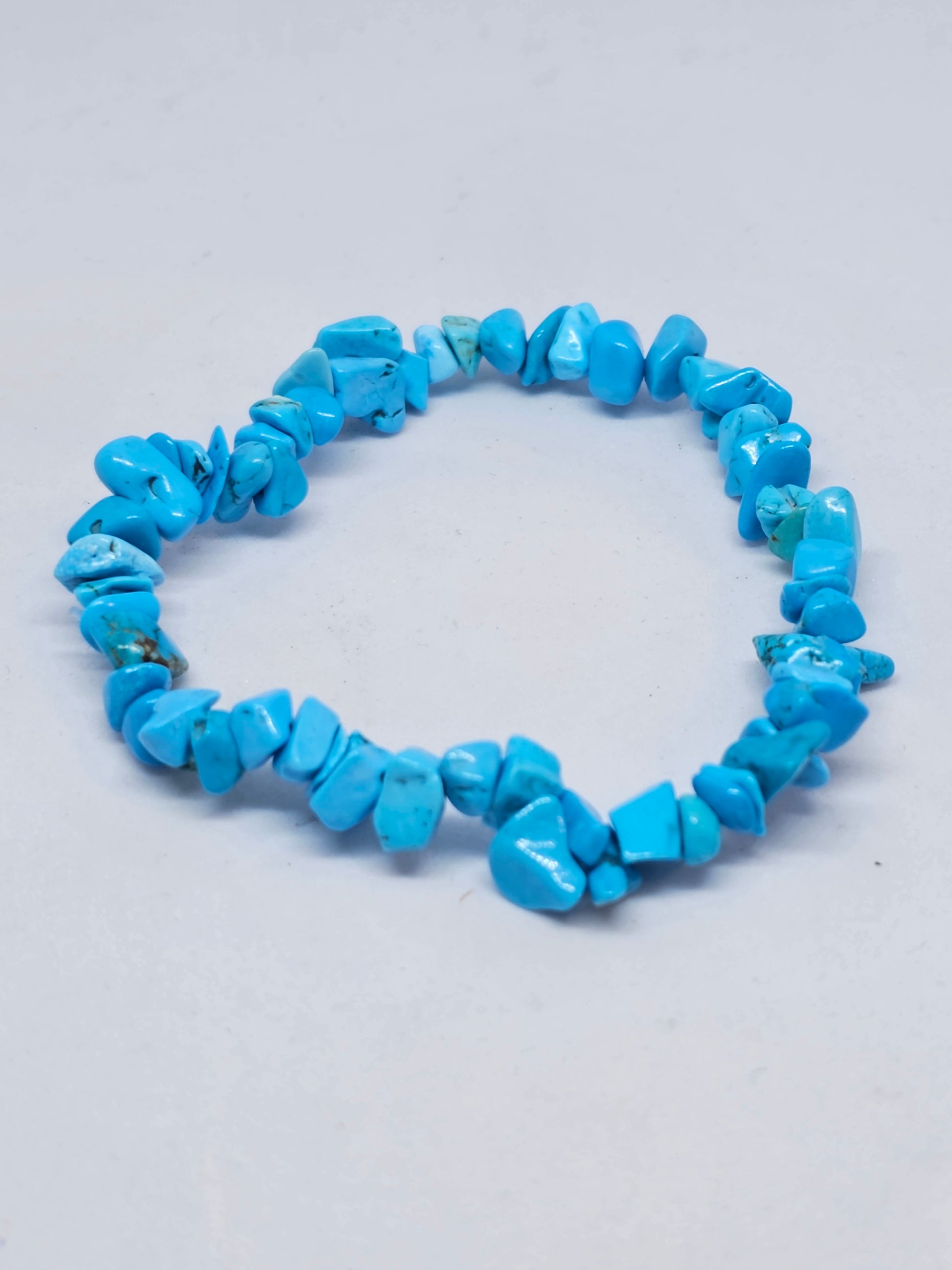 Blue Howlite Chip Crystal Bracelet - Rivendell Shop