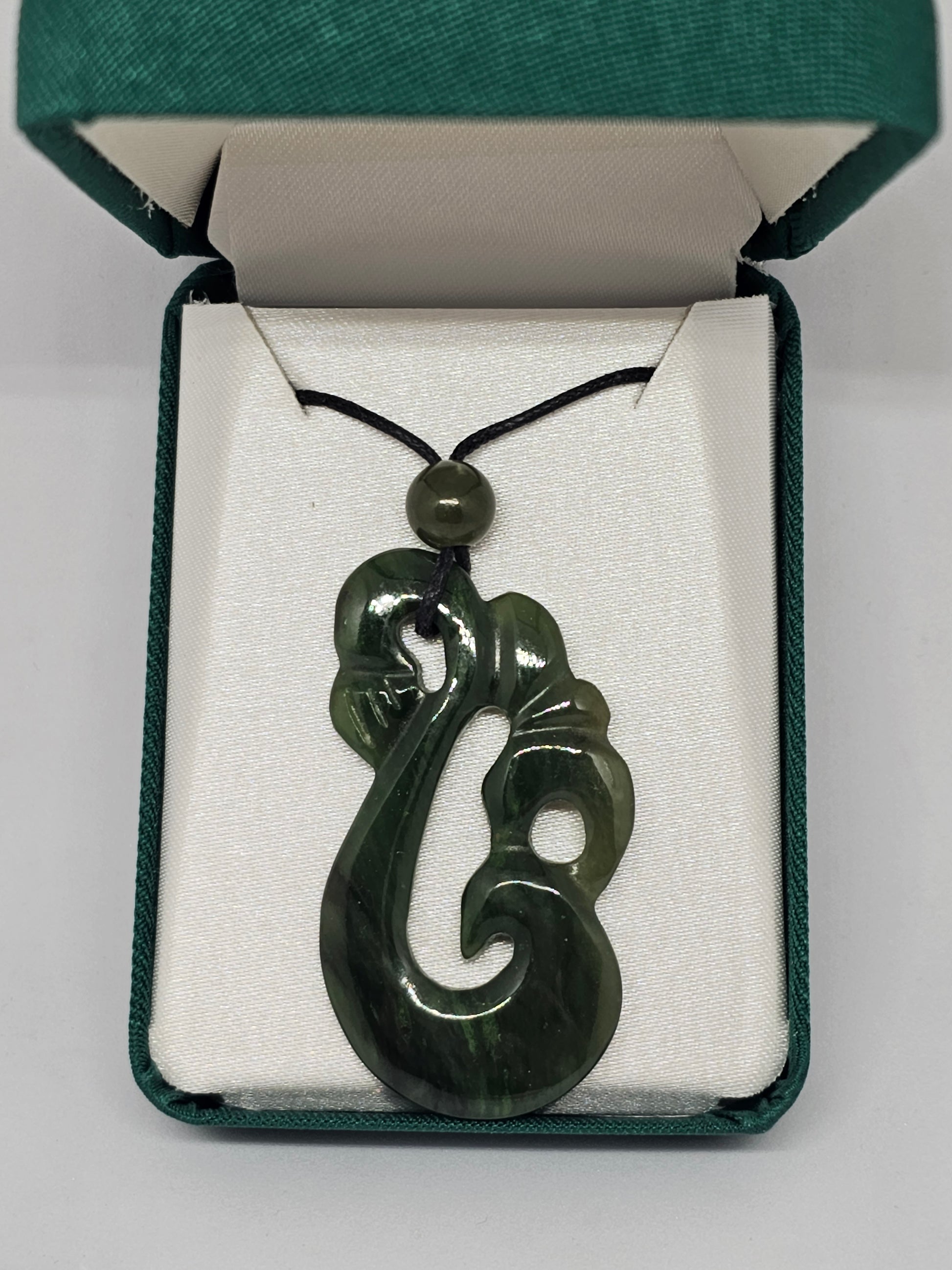 Greenstone Manaia Pendant - Rivendell Shop