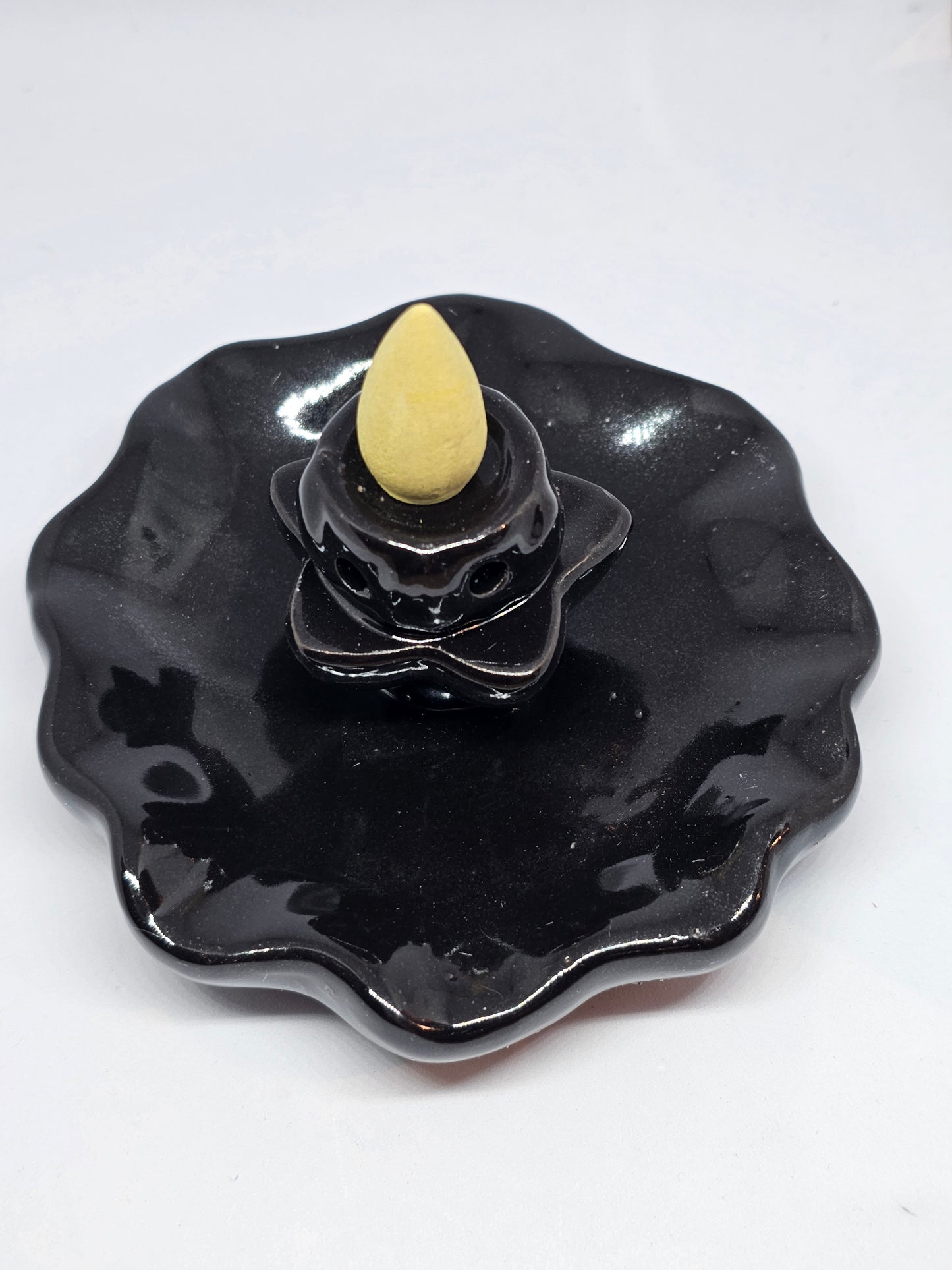 Backflow Incense Cone Burner Lotus - Rivendell Shop