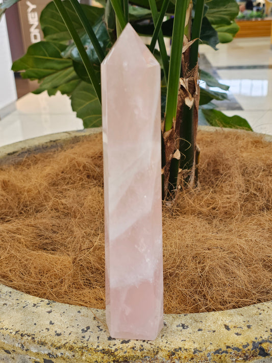 Rose Quartz Point - Rivendell Shop