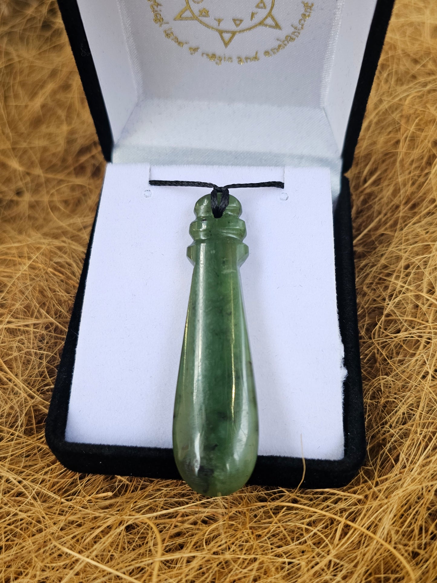 Greenstone Patu Pendant - Rivendell Shop