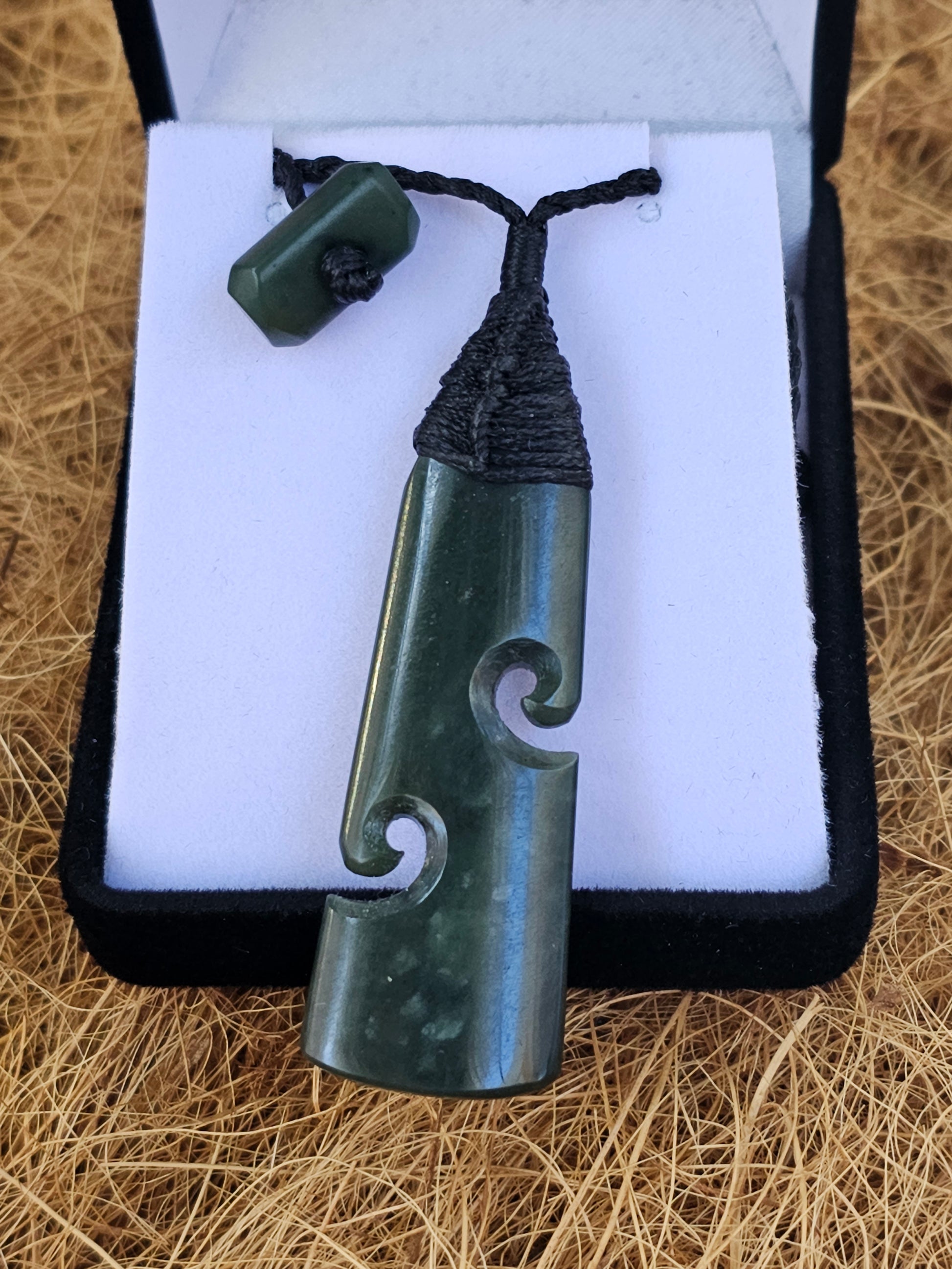 Greenstone Toki with Koru Indentation - Rivendell Shop