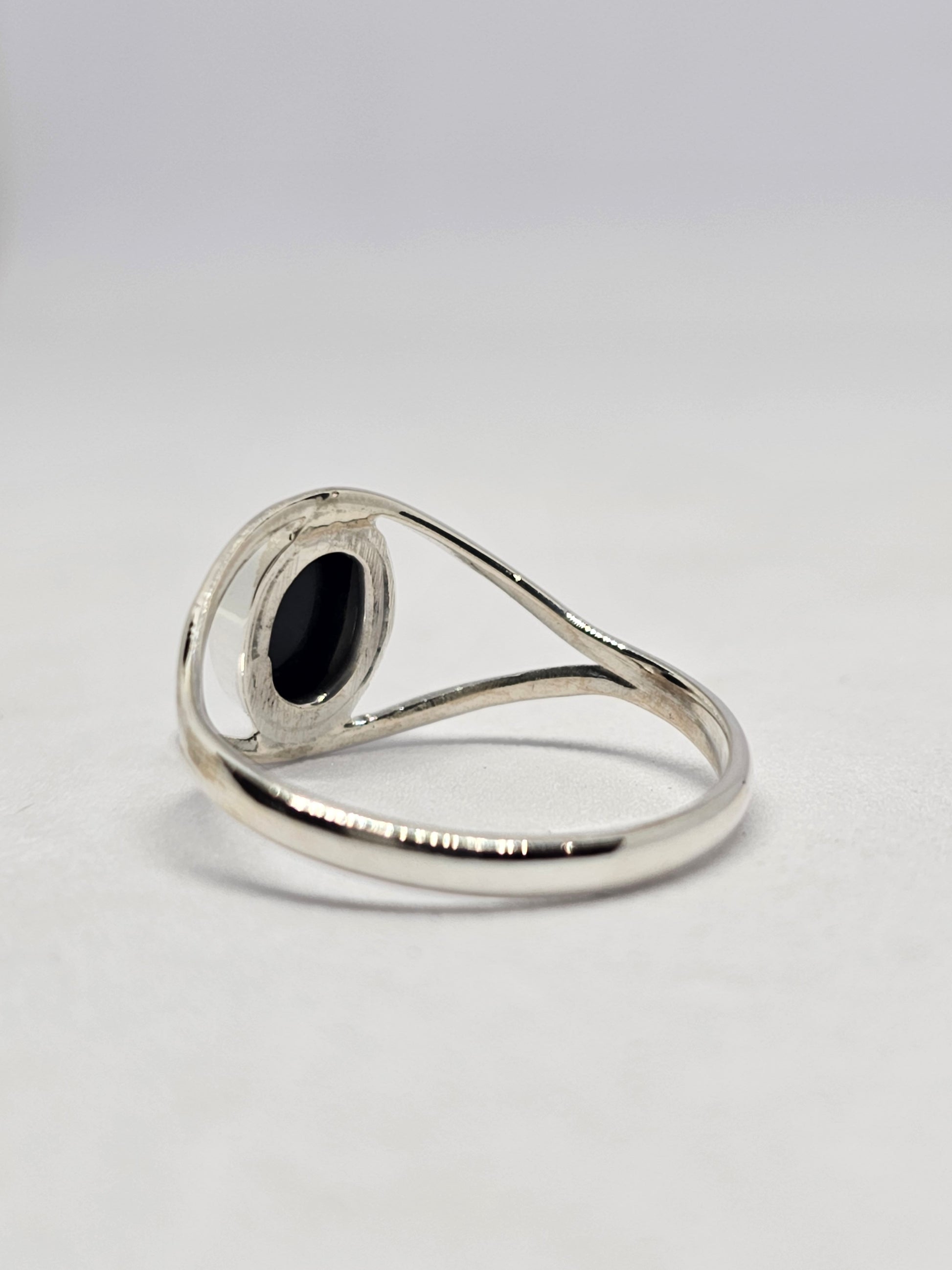 Black Onyx ring - Rivendell Shop