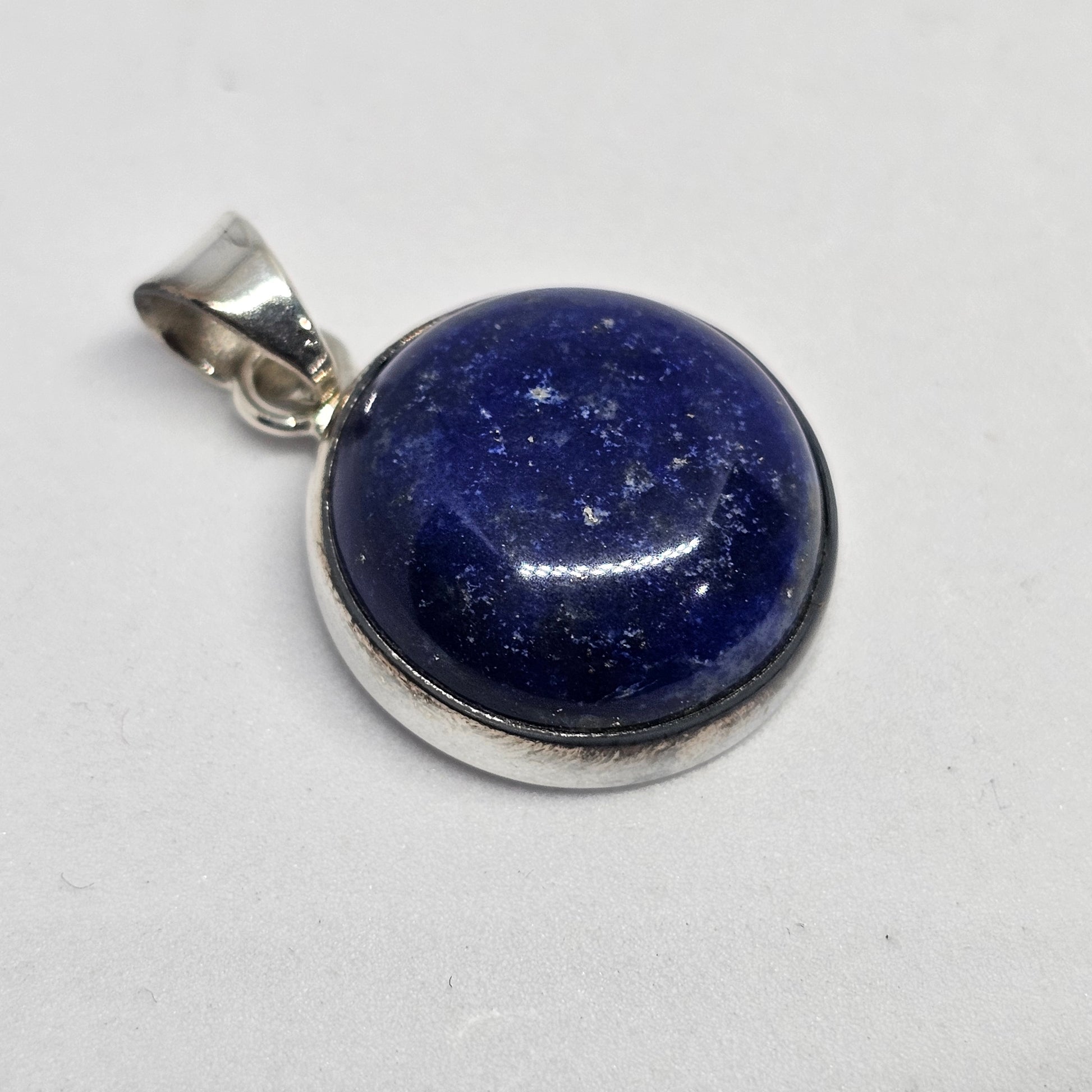 Lapis lazuli pendant - Rivendell Shop