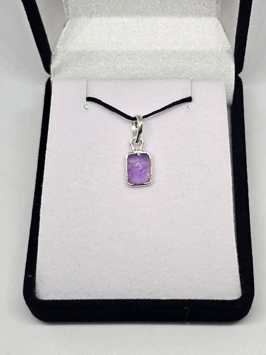 Amethyst Pendant (Mini) - Rivendell Shop