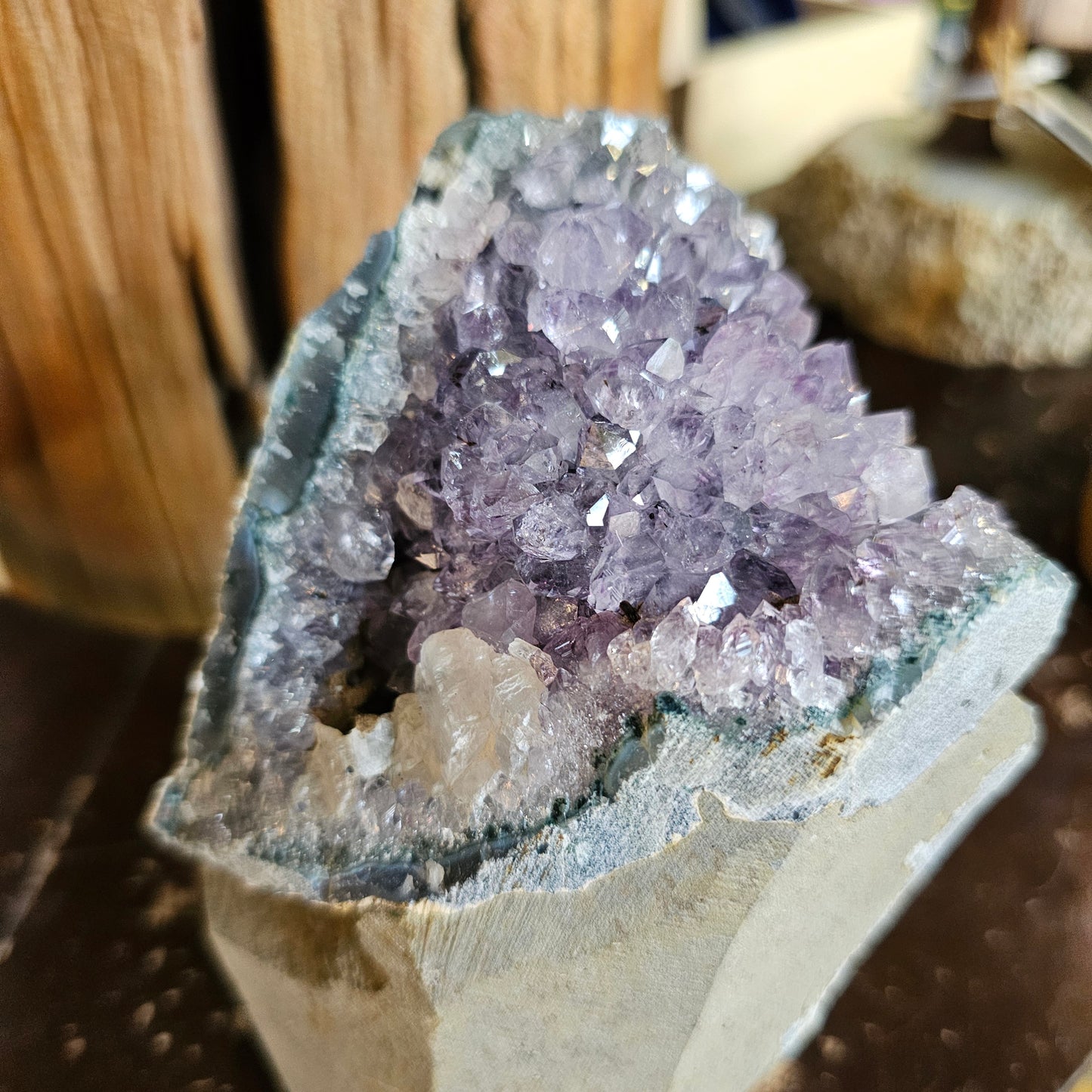 Standing amethyst