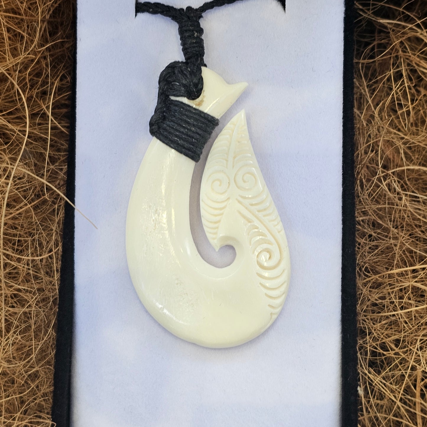 Handcarved Traditionally Bound Fish Hook Bone Carving Pendant - Hei Matau