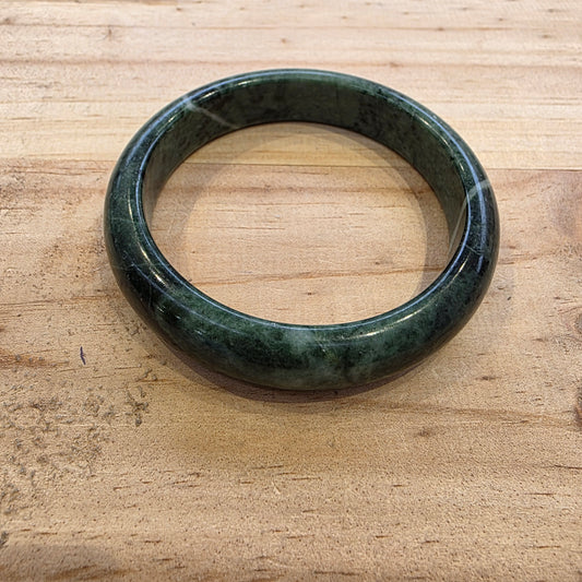 Jade Bangle - Rivendell Shop