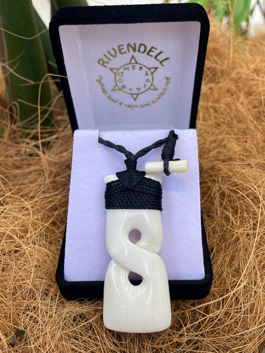 Twist bone carving - Rivendell Shop
